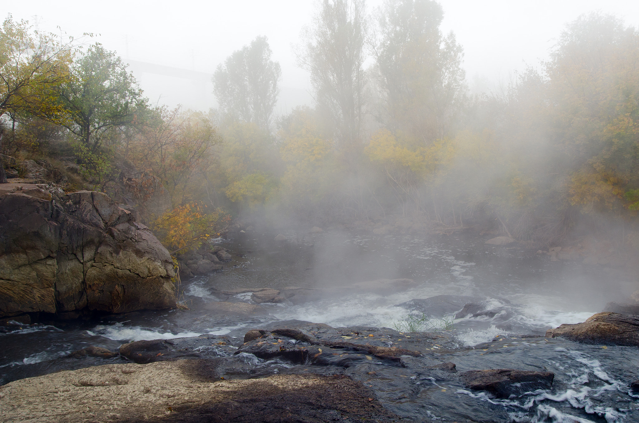 Nikon D7000 + Sigma 17-35mm F2.8-4 EX Aspherical sample photo. Rapids photography