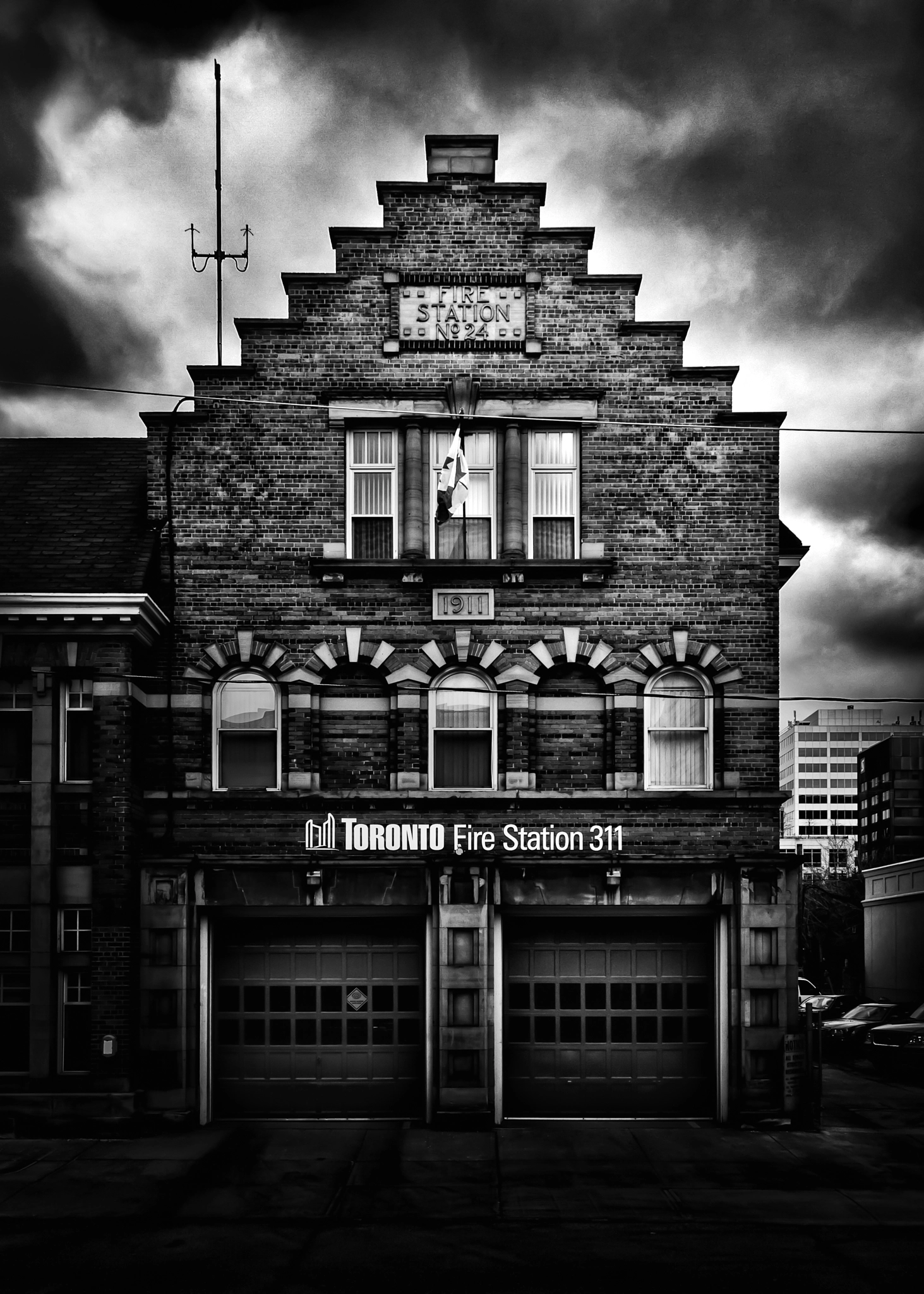 Sigma 17-70mm F2.8-4 DC Macro OS HSM sample photo. Toronto fire station no 311 photography