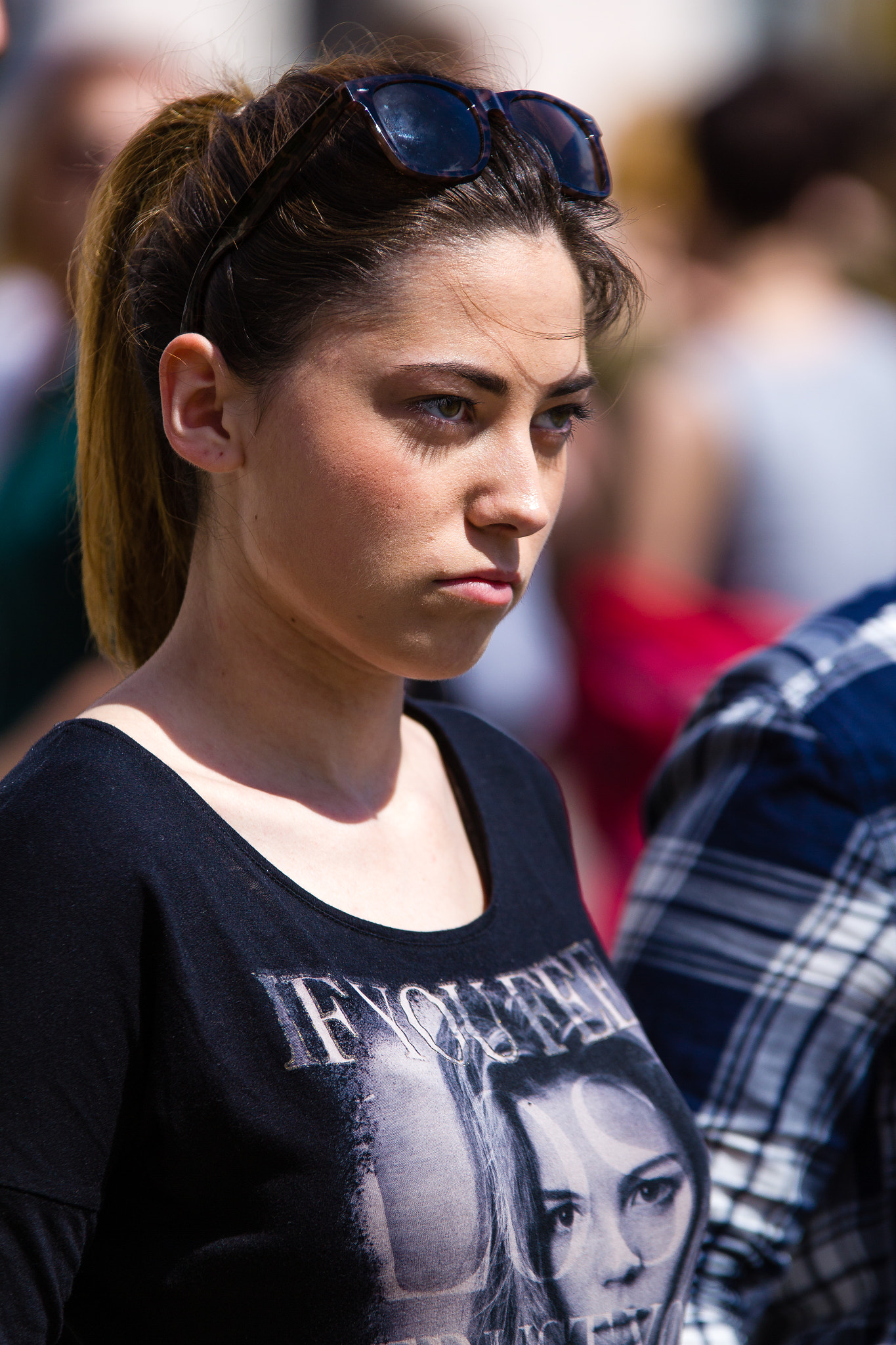 Sigma 70-200mm F2.8 EX DG OS HSM sample photo. Piercing gaze photography