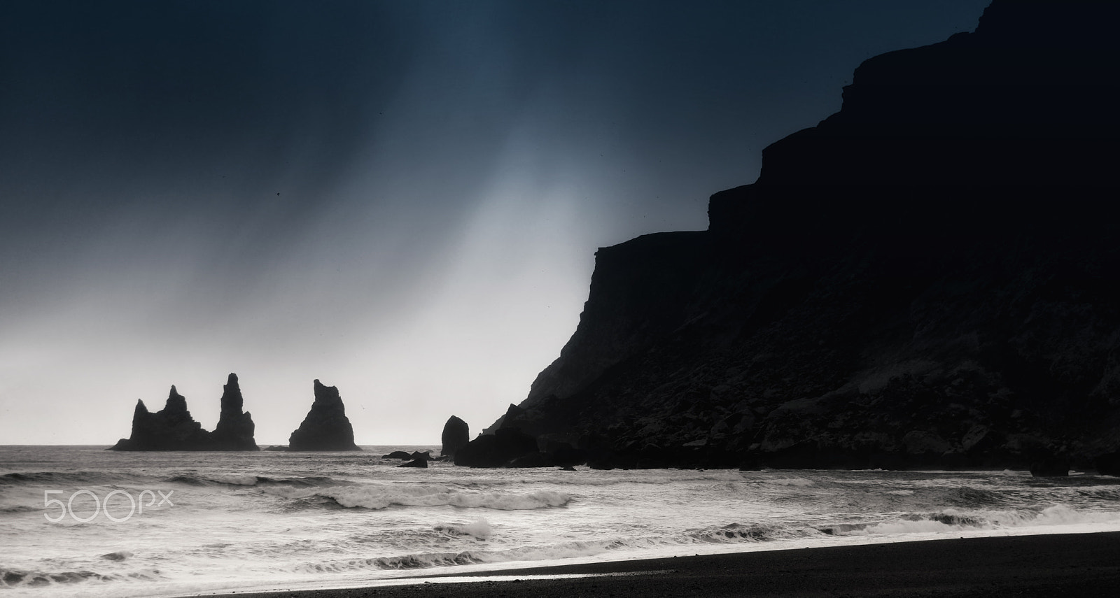 Samsung NX1 + NX 18-200mm F3.5-6.3 sample photo. Magic vik photography