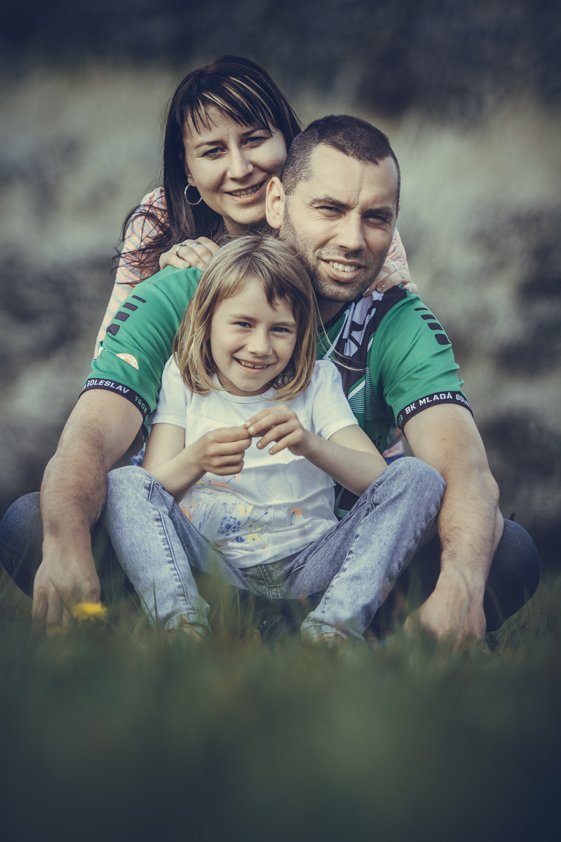 Canon EF 70-200mm F2.8L USM sample photo. Color battle photography