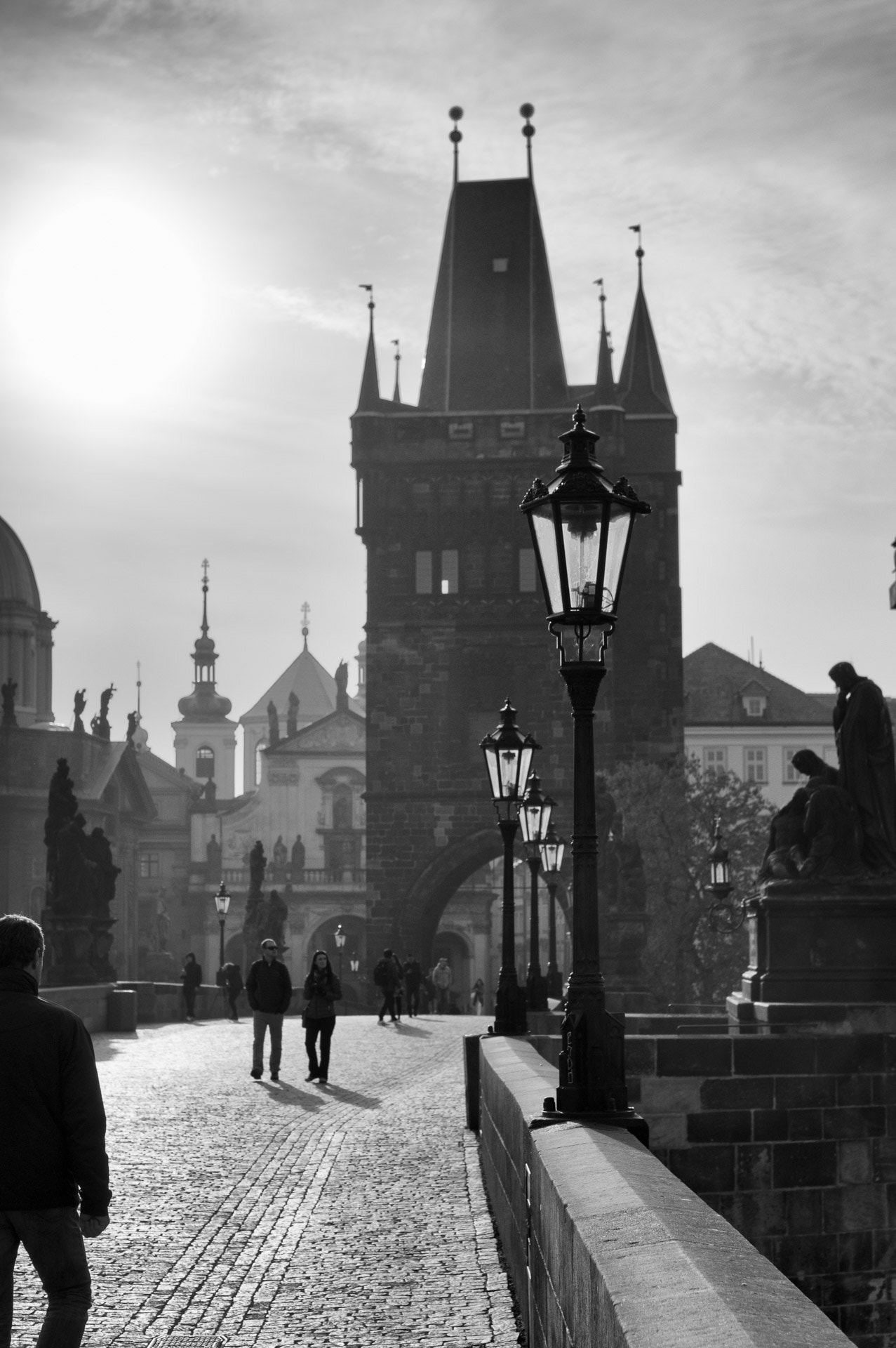 Pentax smc FA 43mm F1.9 Limited sample photo. Good morning on karlov bridge photography