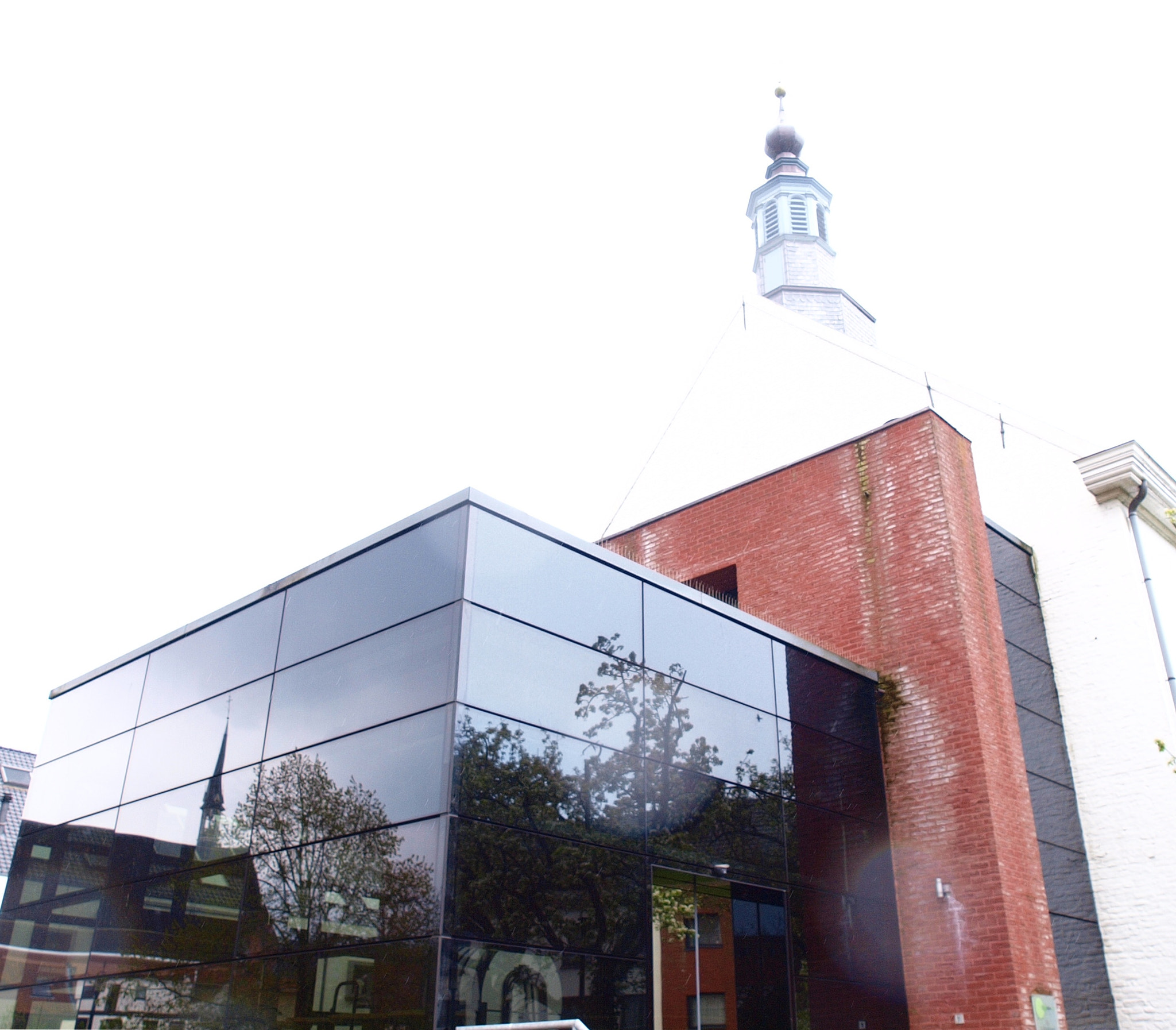Olympus Zuiko Digital ED 12-60mm F2.8-4.0 SWD sample photo. Mirrored .. chapel photography