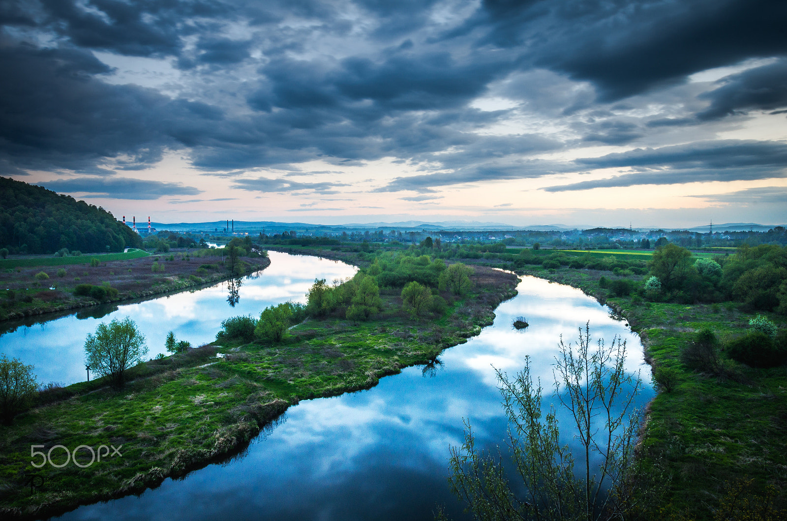 Sigma 17-50mm F2.8 EX DC HSM sample photo. Twin river photography