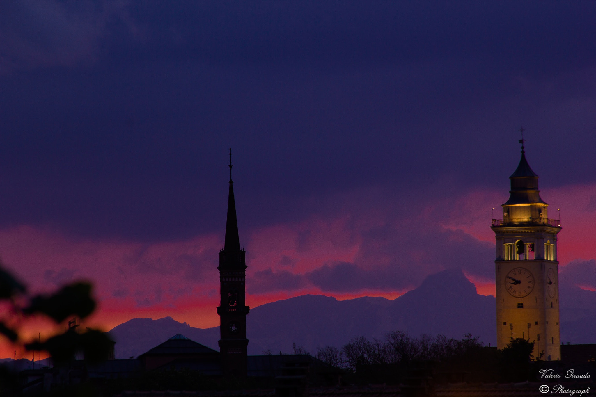 Sigma 70-300mm F4-5.6 APO DG Macro sample photo. Tramonto photography