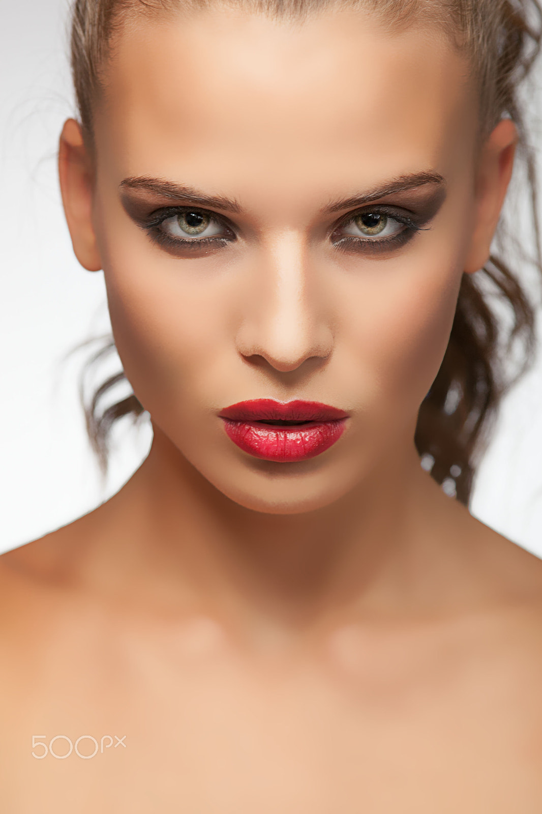 Canon EF 200mm F2.8L II USM sample photo. Eyes photography