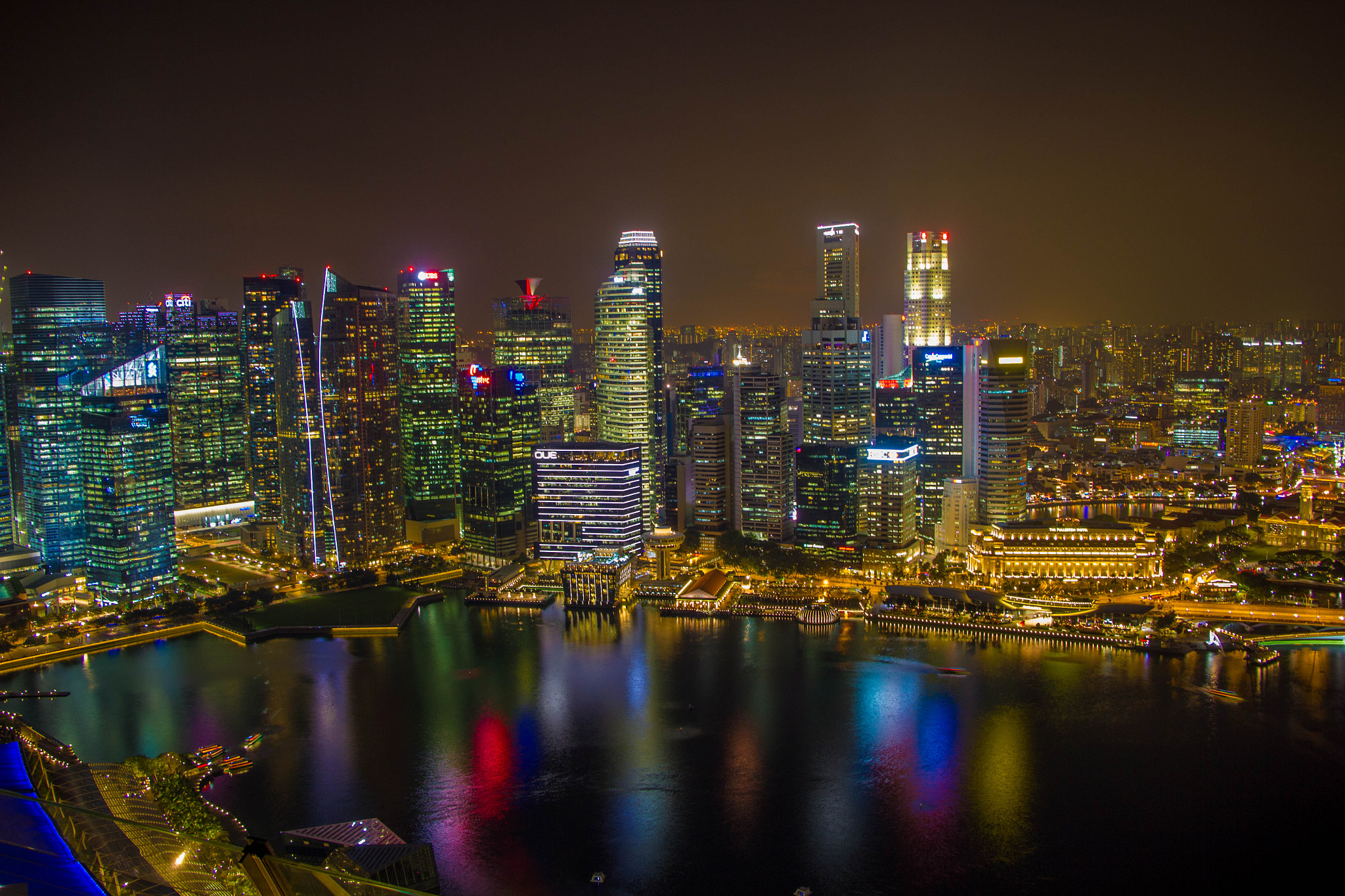 Canon EF-S 18-135mm F3.5-5.6 IS STM sample photo. Singapore in the night photography