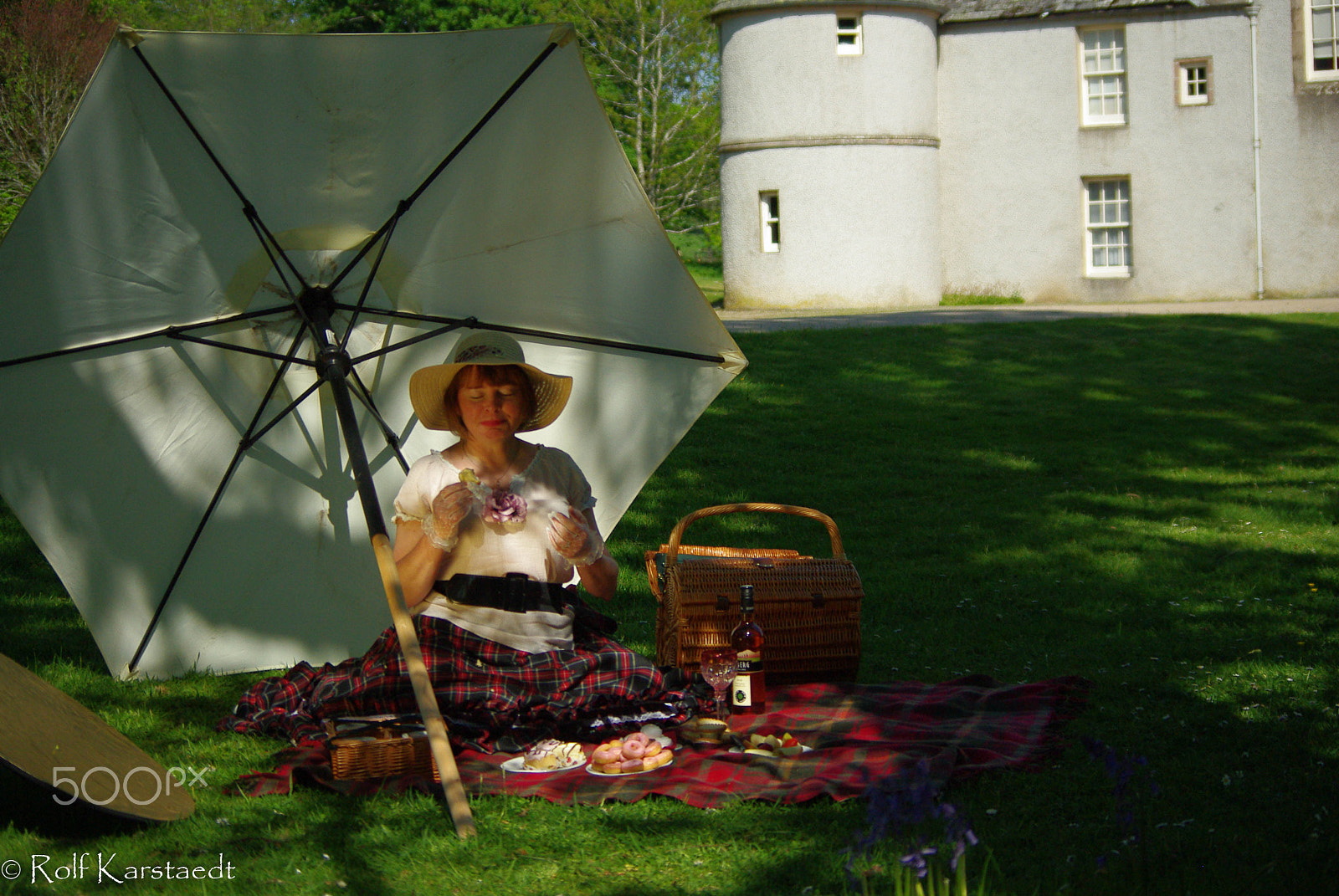 Pentax K-m (K2000) sample photo. R karstaedt victorian picknick photography