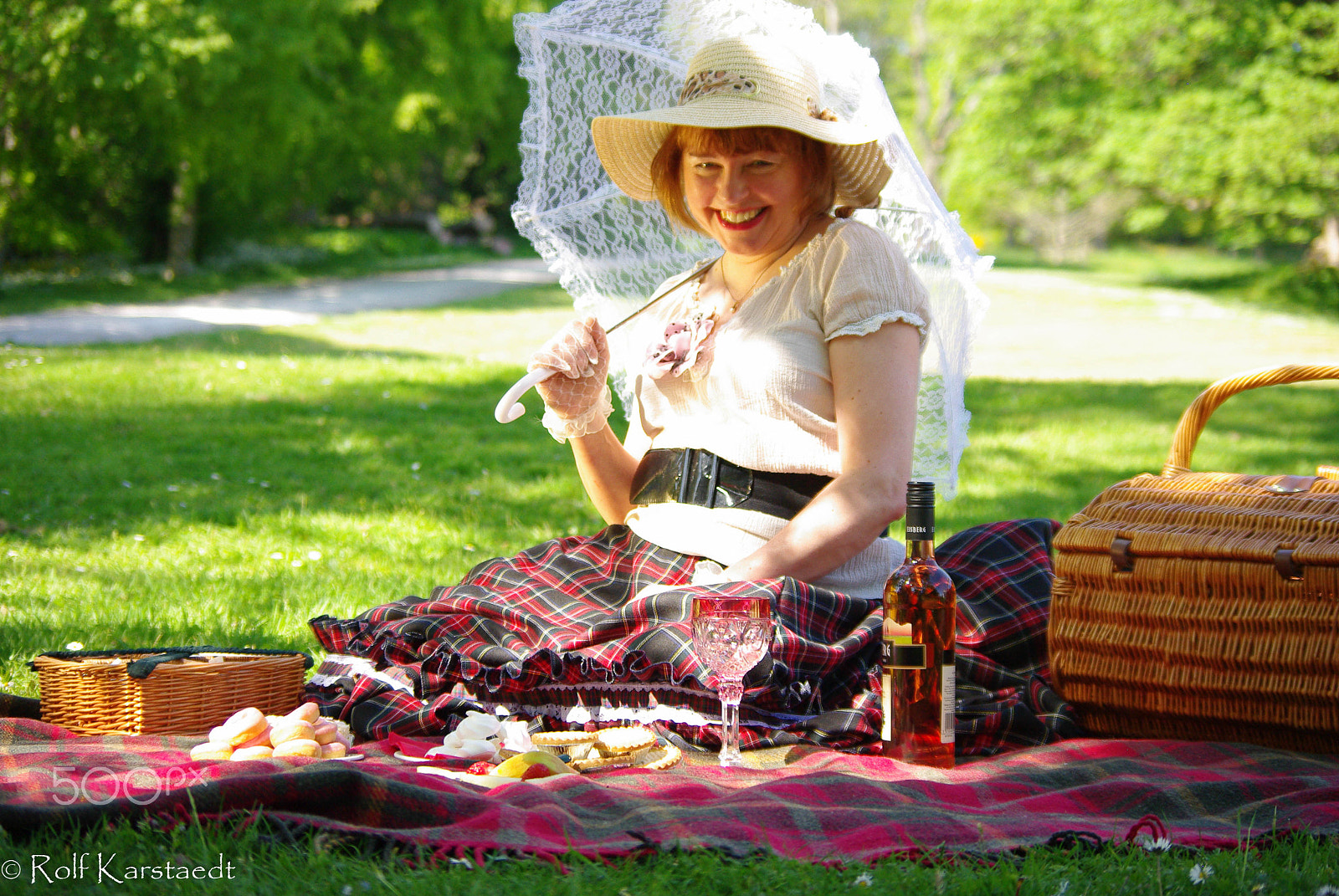 Pentax smc DA 50-200mm F4-5.6 ED sample photo. R karstaedt victorian picknick photography