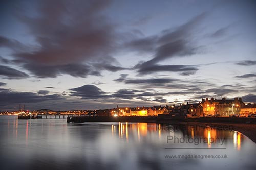 Nikon D700 + AF-S DX Zoom-Nikkor 18-55mm f/3.5-5.6G ED sample photo. Pretty clouds and light - dusk falls over broughty ferry and dun photography