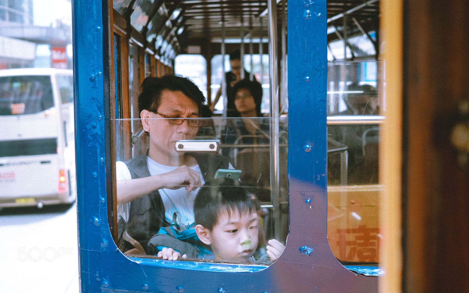 Panasonic Lumix DMC-GM1 + Panasonic Leica DG Summilux 25mm F1.4 II ASPH sample photo. Father and son photography