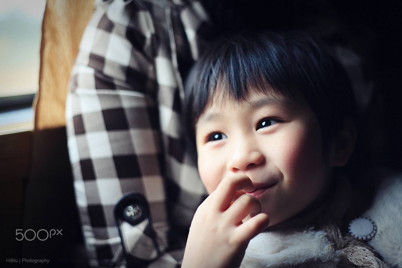 Canon EOS 5D + Canon EF 50mm f/1.8 sample photo. Angle photography