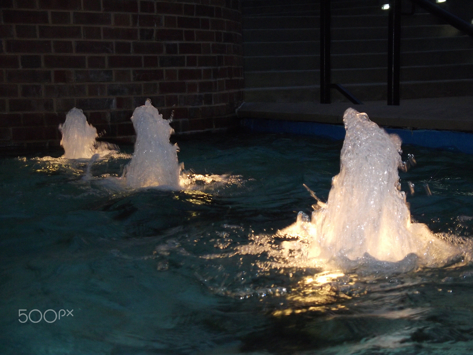 Fujifilm FinePix JX200 sample photo. Fountain in the dark photography