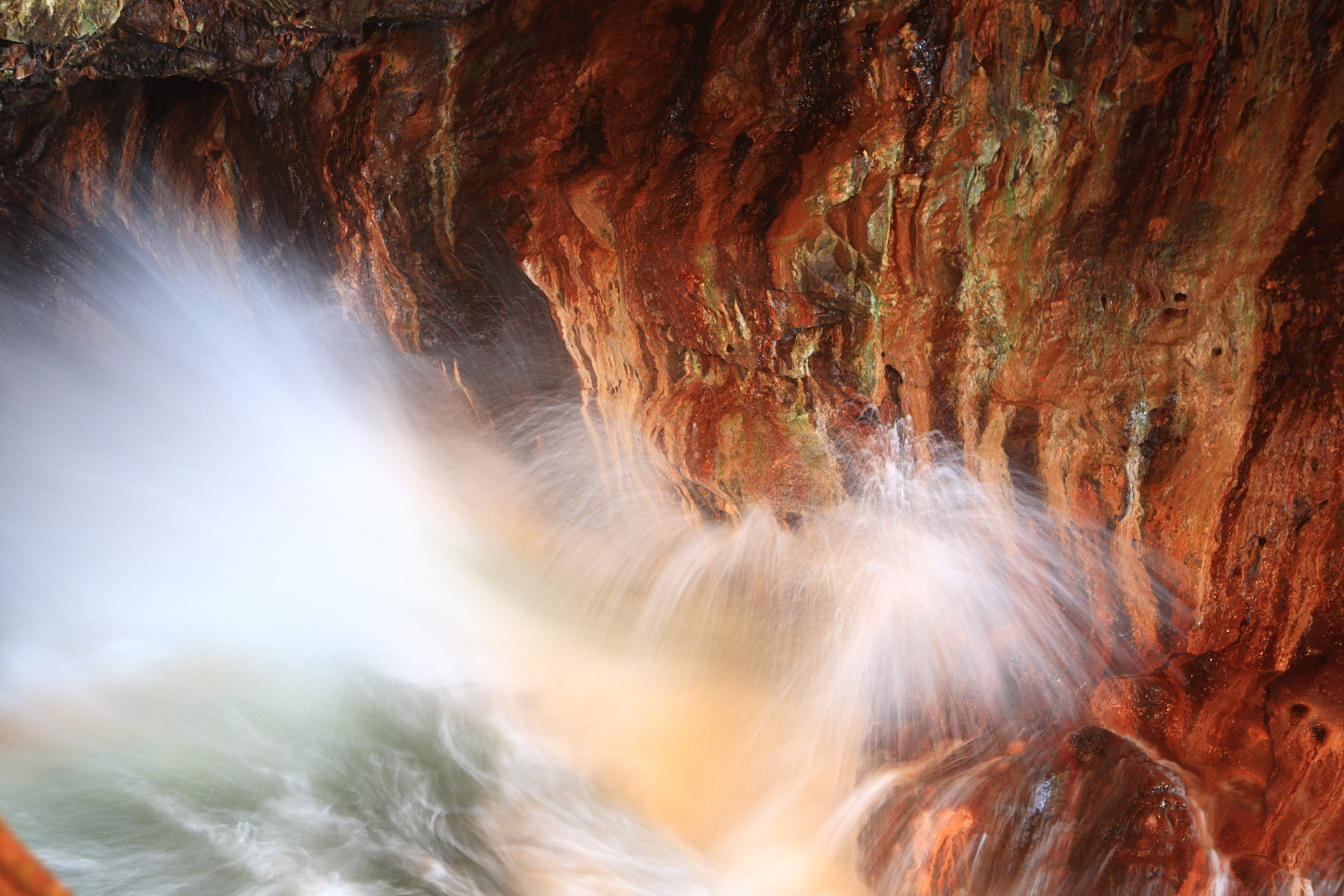 Canon EF 24-70mm F2.8L USM sample photo. Water splash photography