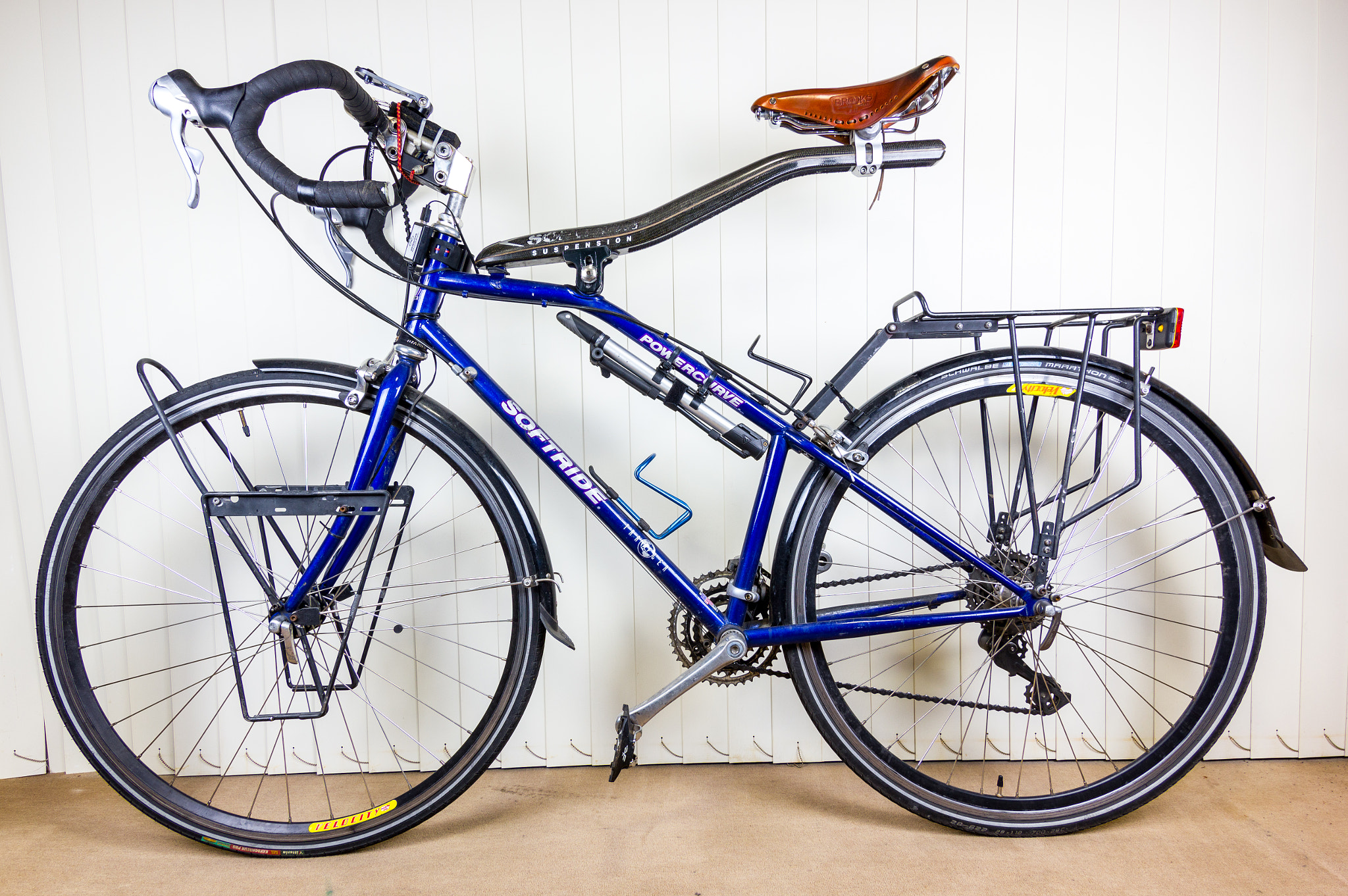Canon EOS 550D (EOS Rebel T2i / EOS Kiss X4) sample photo. Trusty steed photography