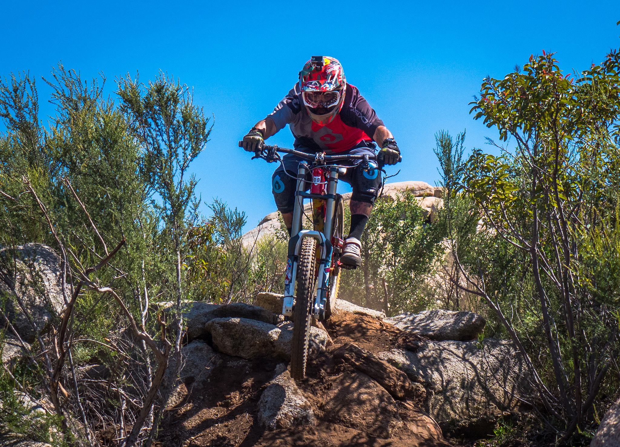 Panasonic Lumix DMC-GH4 sample photo. Downhill - mental concentration photography