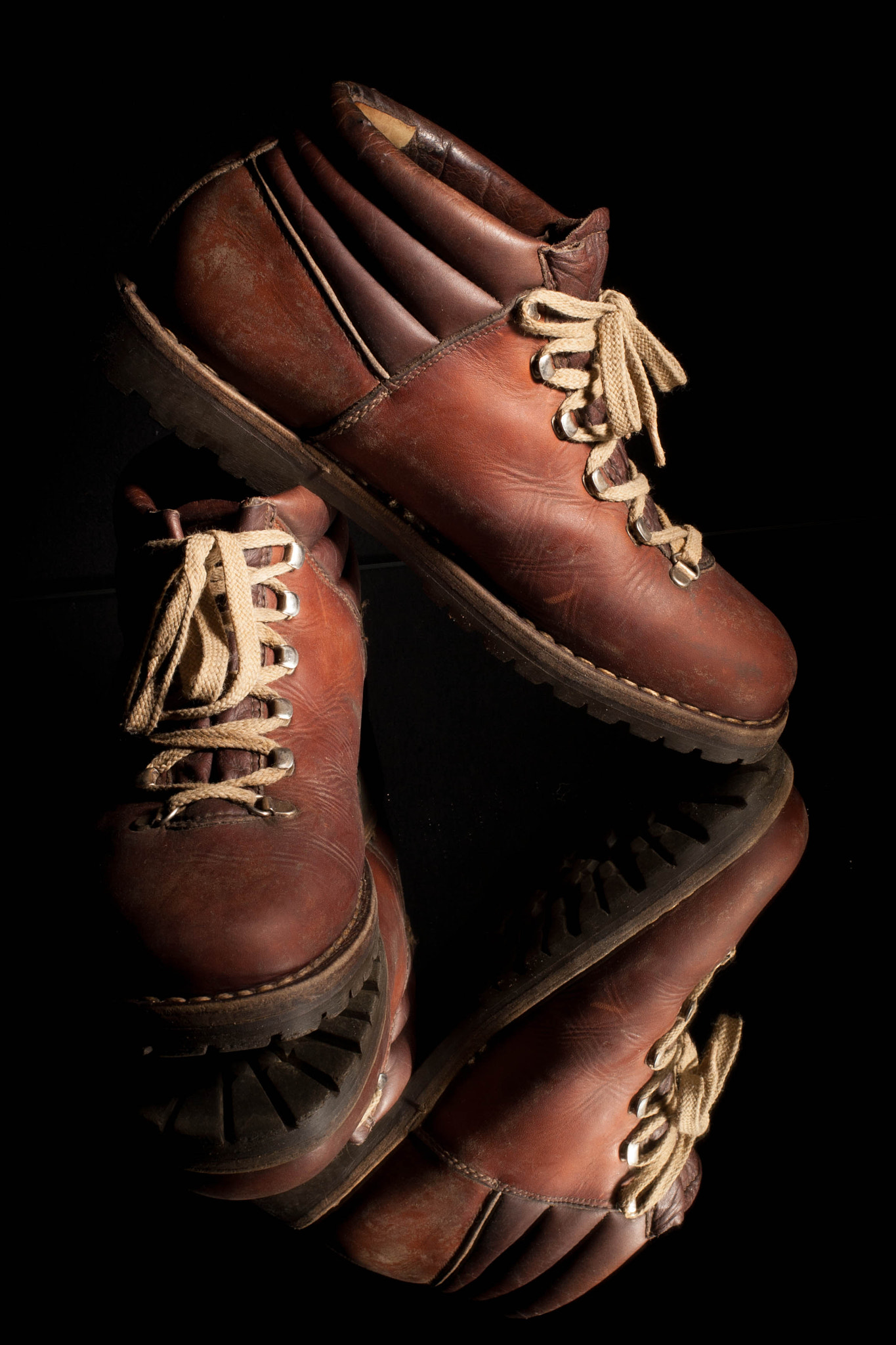Canon EOS-1D Mark II N sample photo. Walk in my shoes photography