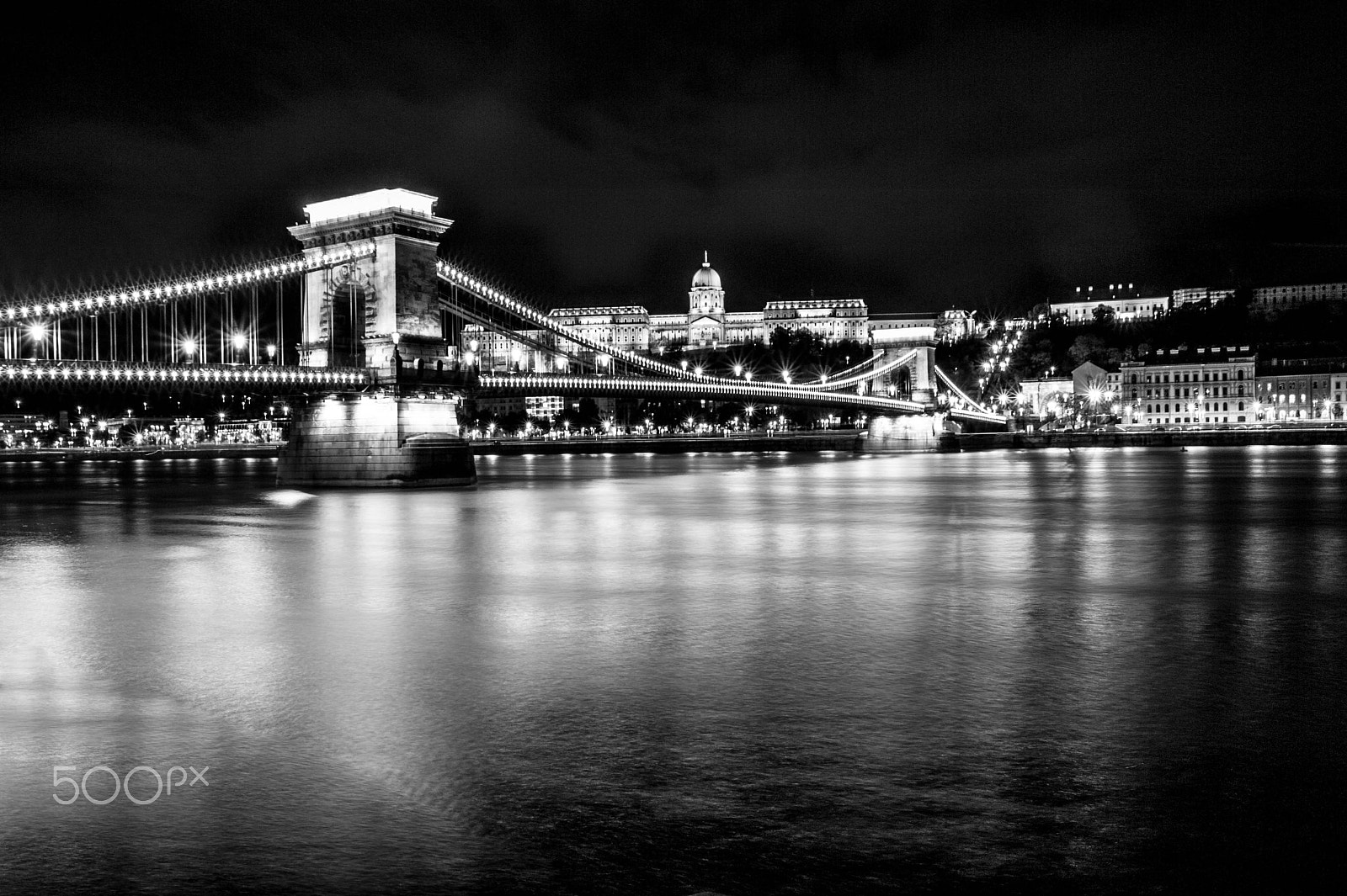 Nikon D700 + AF Nikkor 28mm f/2.8 sample photo. Budapest photography