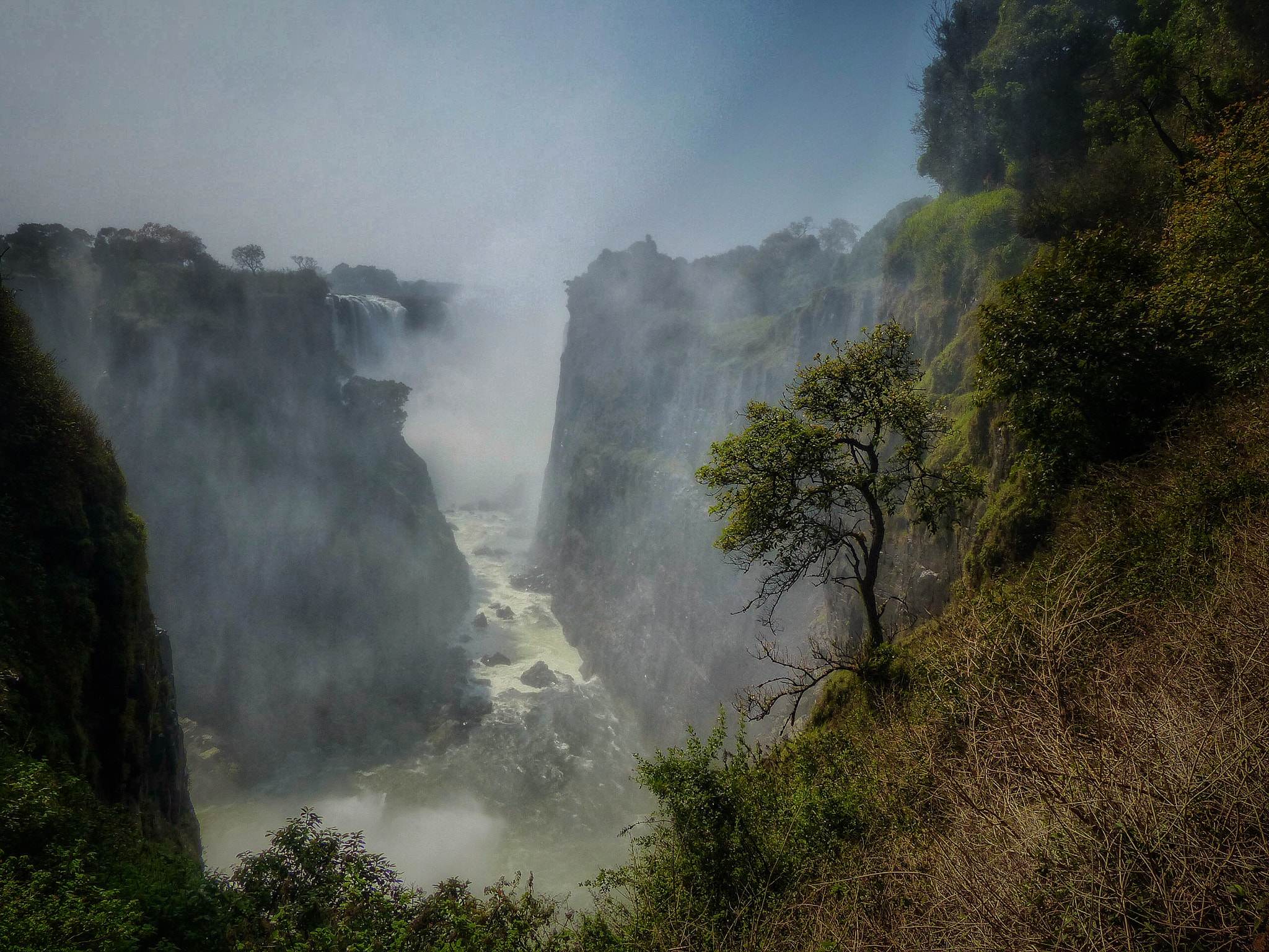 Leica V-Lux 4 sample photo. Victoria falls, zimbabwe photography