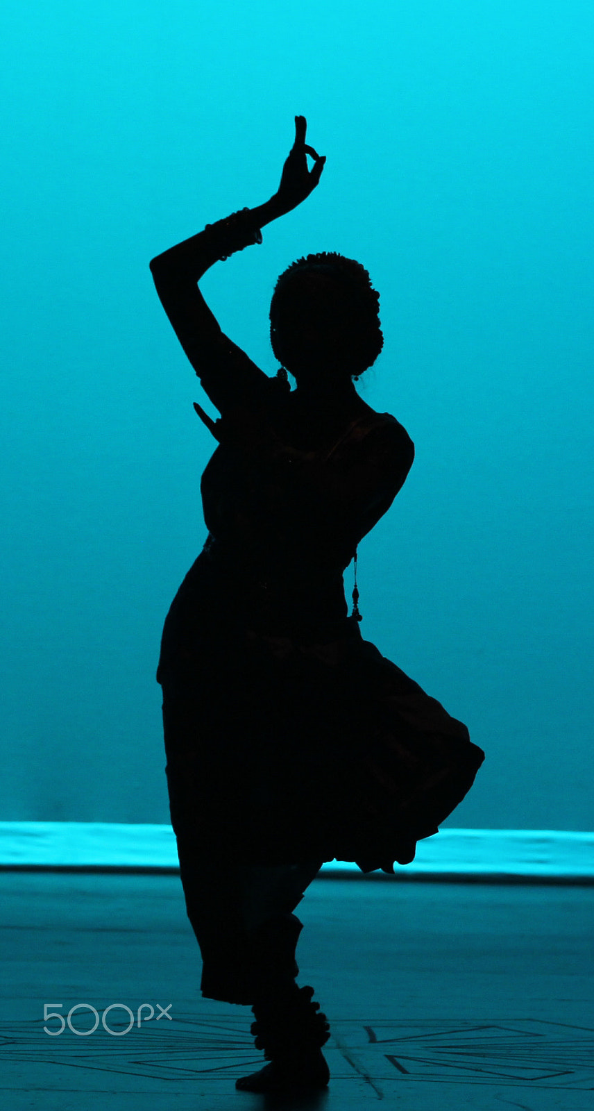 Canon EOS 550D (EOS Rebel T2i / EOS Kiss X4) sample photo. Arangetram - indian classical dance photography