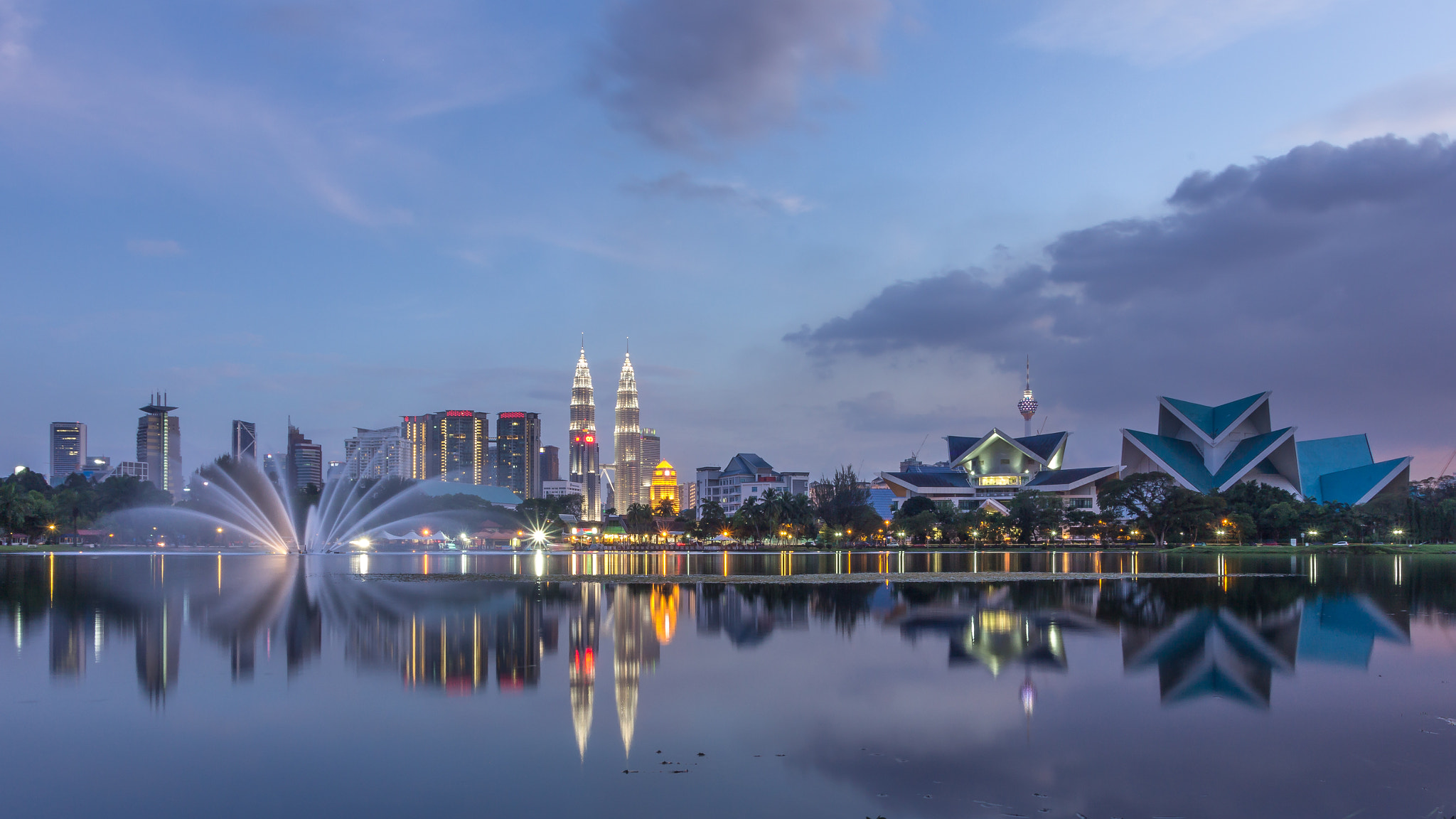 Sigma 17-70mm F2.8-4 DC Macro OS HSM sample photo. Kuala lumpur ii photography