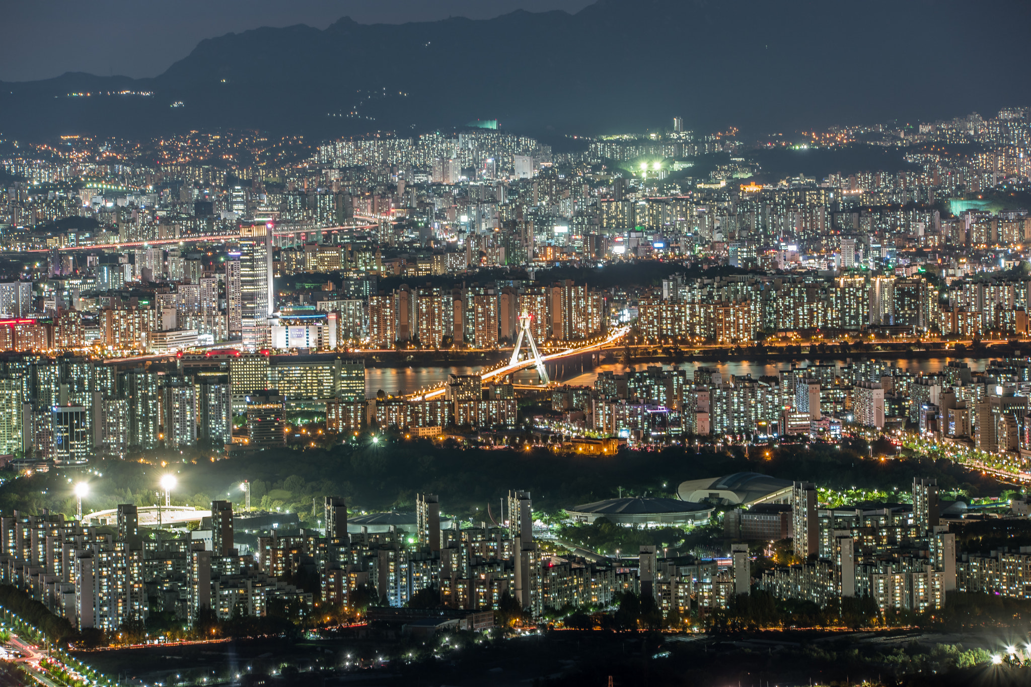 Samsung NX1 + NX 50-150mm F2.8 S sample photo. Night view of seoul 3 photography