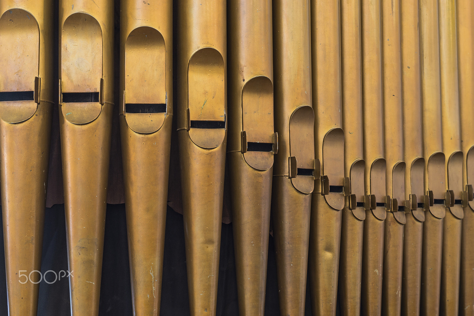 Sony a99 II + Sony 85mm F2.8 SAM sample photo. Melodic pipes photography