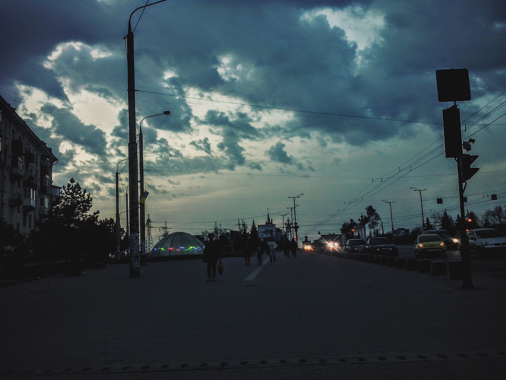 LG OPTIMUS L5 II sample photo. In me world) photography