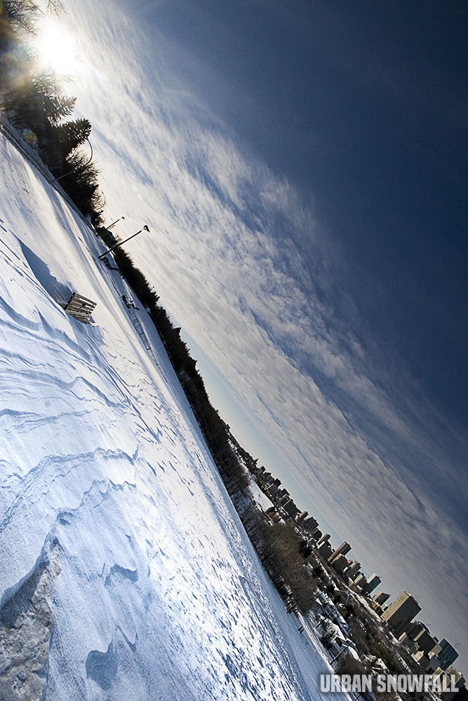 Canon EOS 30D + Canon EF-S 10-22mm F3.5-4.5 USM sample photo. Urban snowfall photography