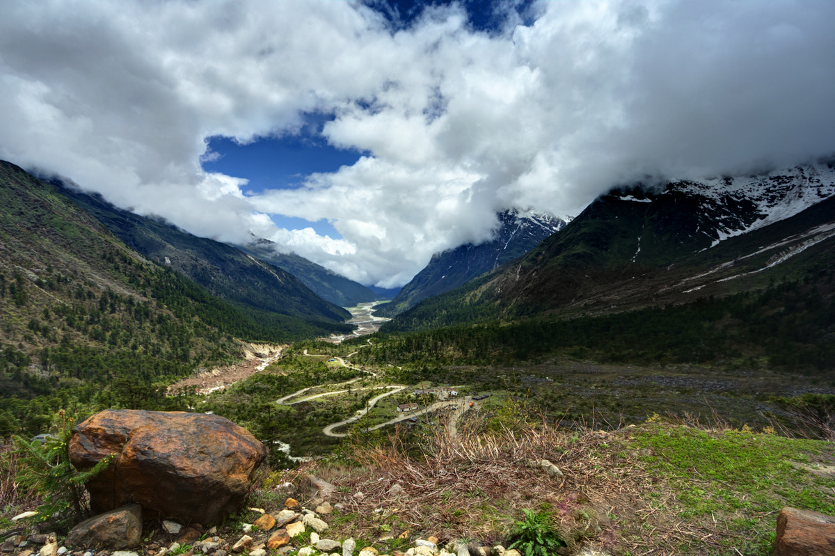 Canon EOS 450D (EOS Rebel XSi / EOS Kiss X2) sample photo. Yumthang valley photography