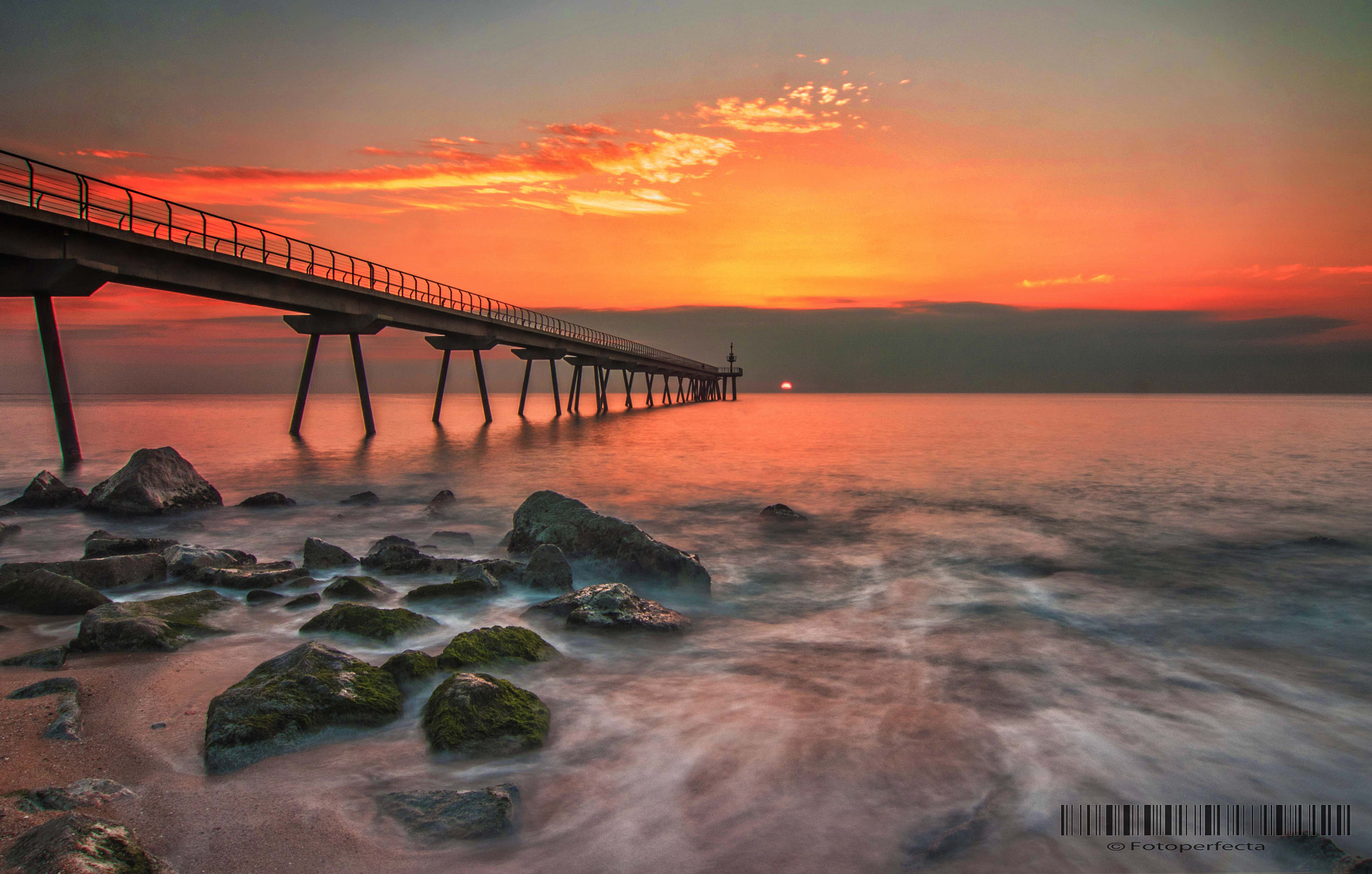 Tokina AT-X Pro 12-24mm F4 (IF) DX sample photo. Amanecer en el mar photography