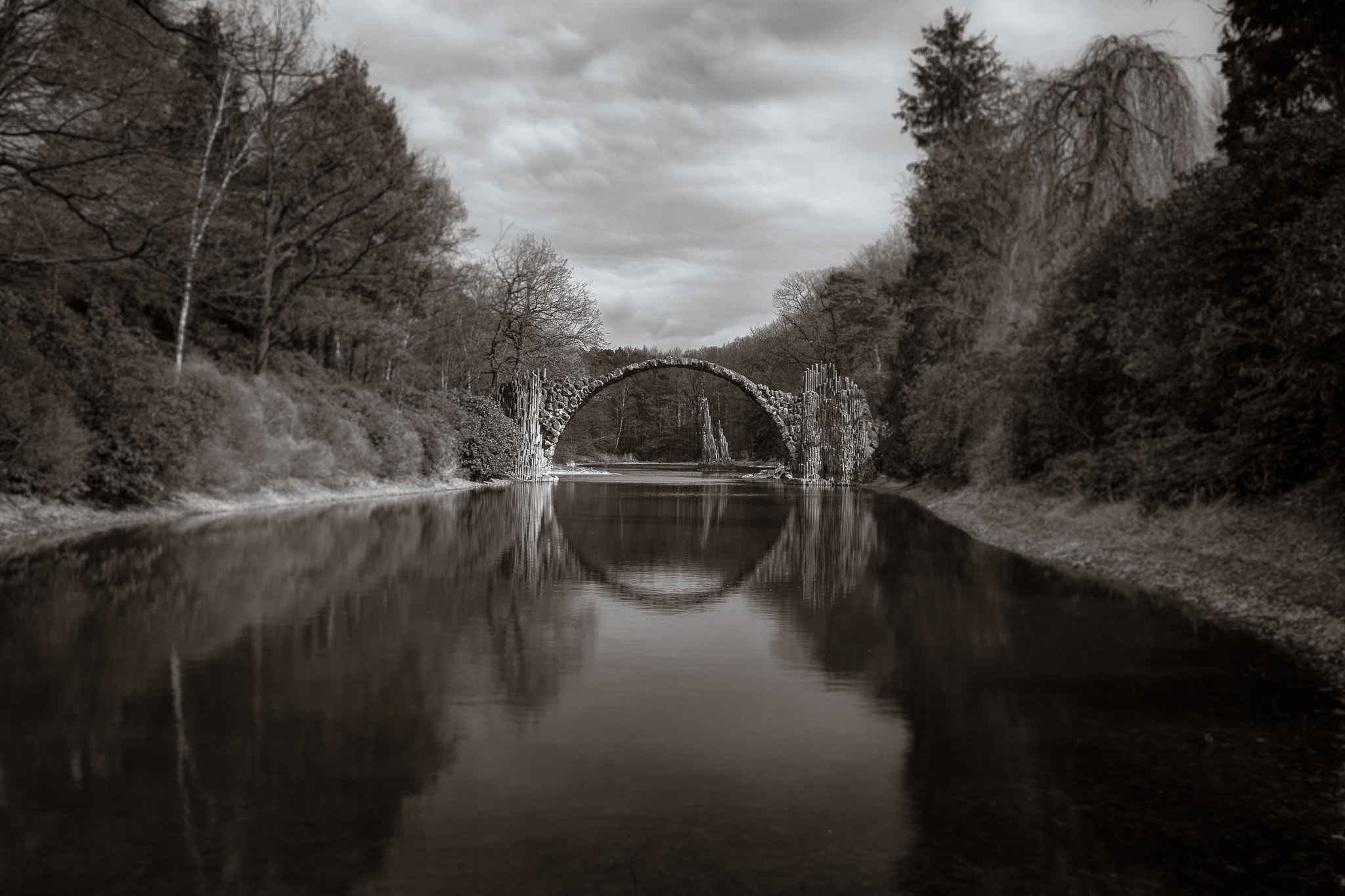 Sony a7 II + Canon EF 16-35mm F4L IS USM sample photo. The bridge photography