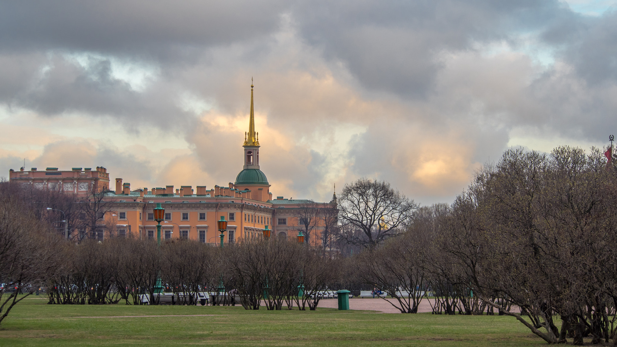 Olympus PEN E-PL7 sample photo. The mikhailovskiy palace, saint-petersburg photography
