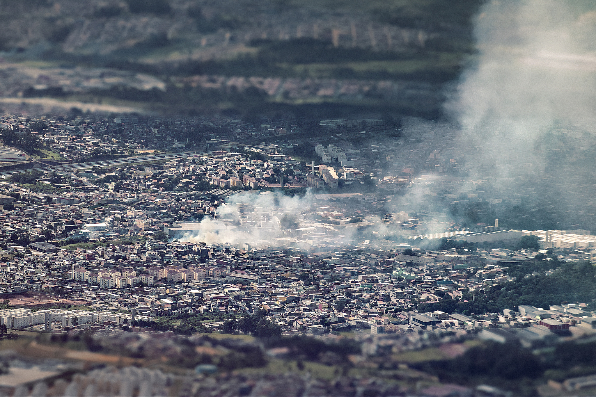 Canon EOS 50D + EF75-300mm f/4-5.6 sample photo. Fire in the city photography