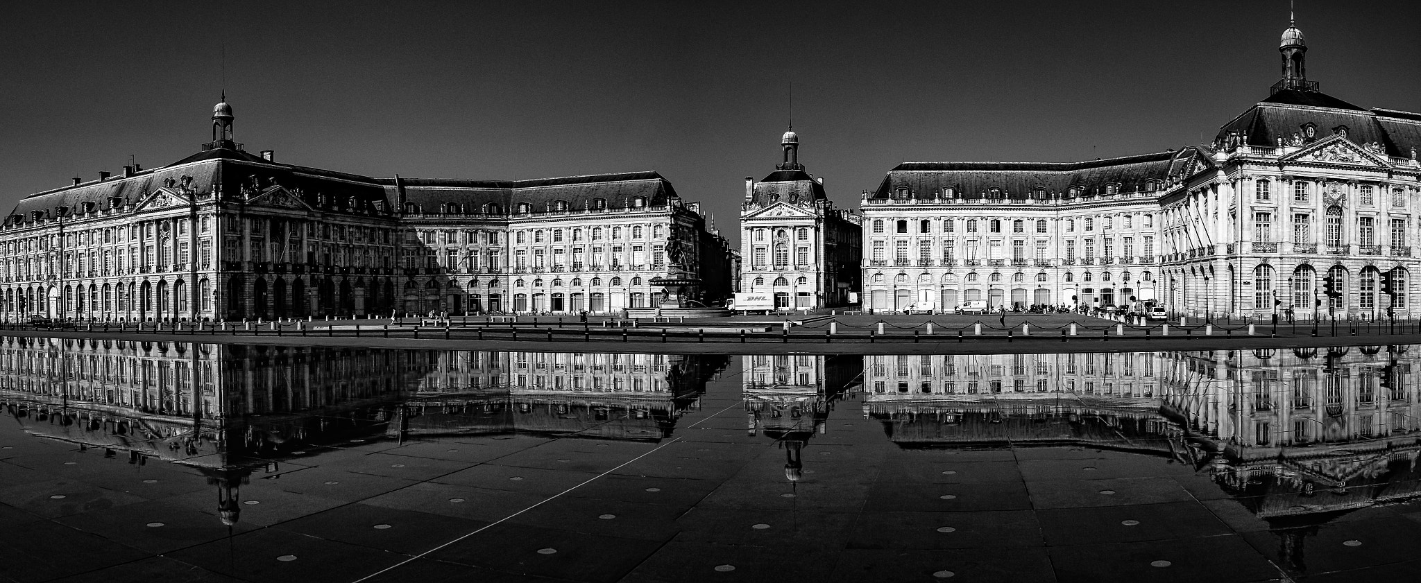 Canon EOS 400D (EOS Digital Rebel XTi / EOS Kiss Digital X) sample photo. Le miroir d'eau, place de la bourse, bordeaux photography