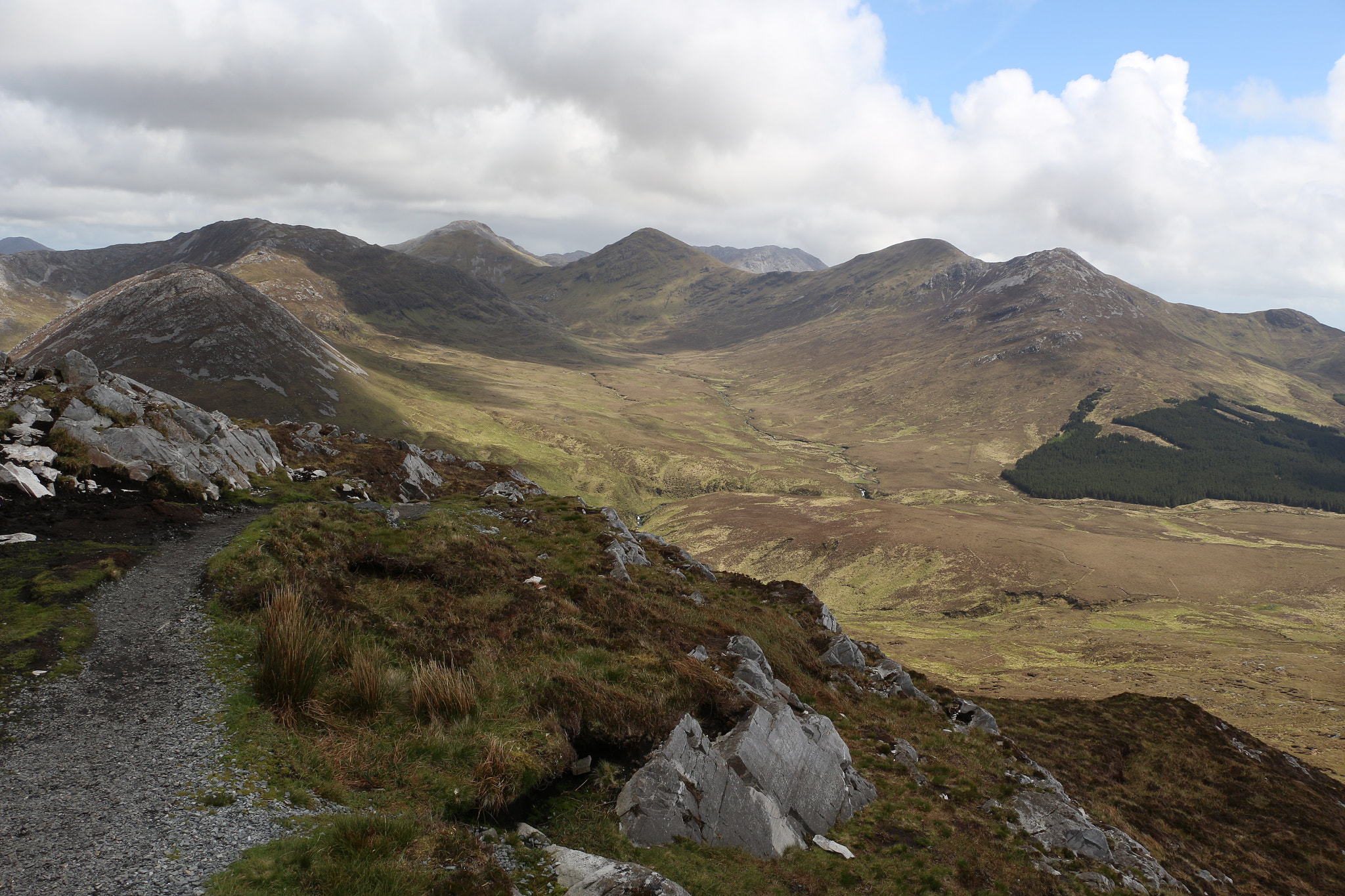Canon EF-S 18-135mm F3.5-5.6 IS STM sample photo. Diamond hill & twelve bens, irlande, mai 2015 photography