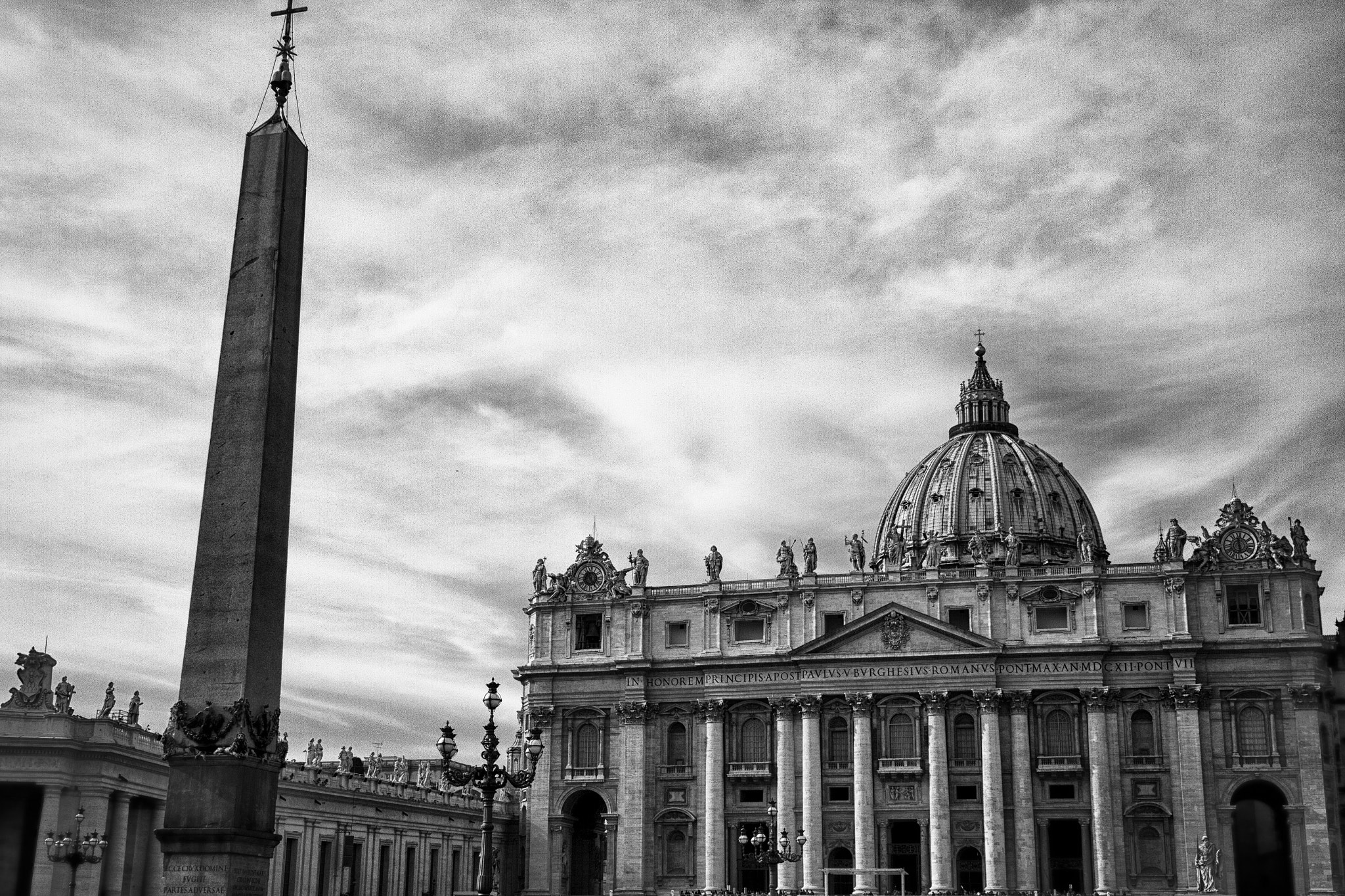 Canon EF 28mm F2.8 IS USM sample photo. St. peter's cathedral photography