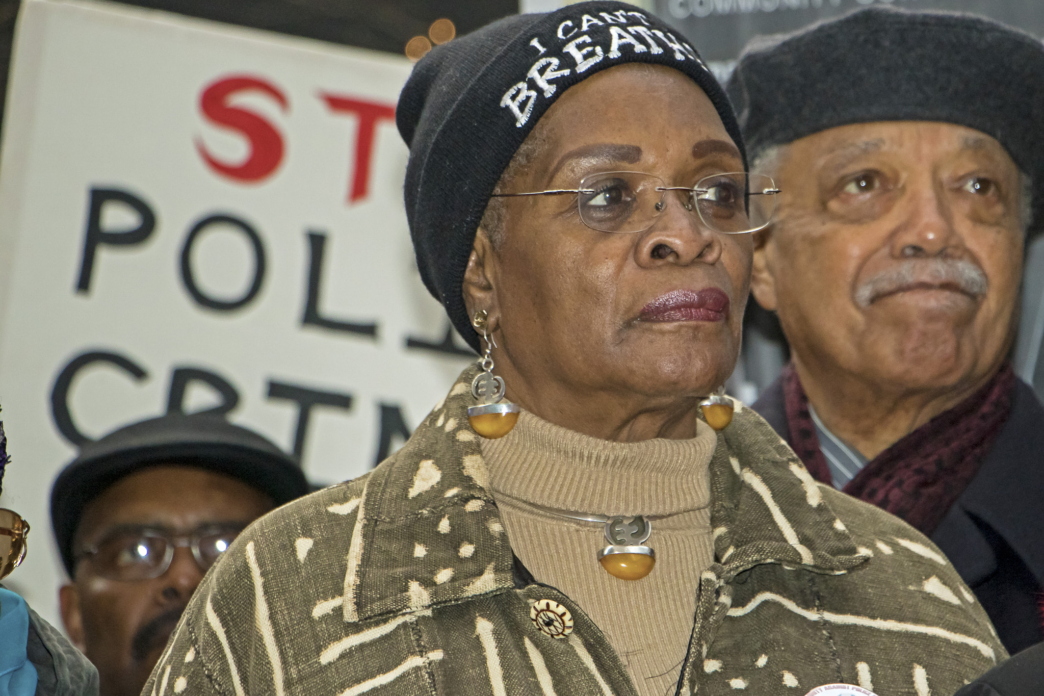 Canon EF-S 18-135mm F3.5-5.6 IS STM sample photo. Chicagoans rallied for an end to police violence photography