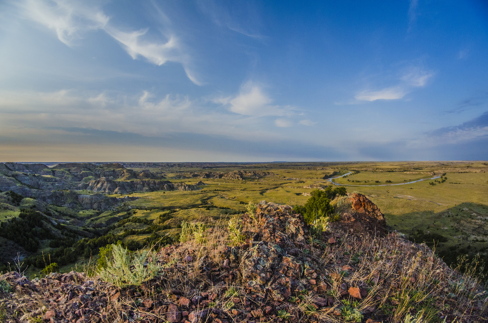 Nikon D5100 + Samyang 8mm F3.5 Aspherical IF MC Fisheye sample photo. View from pretty butte photography