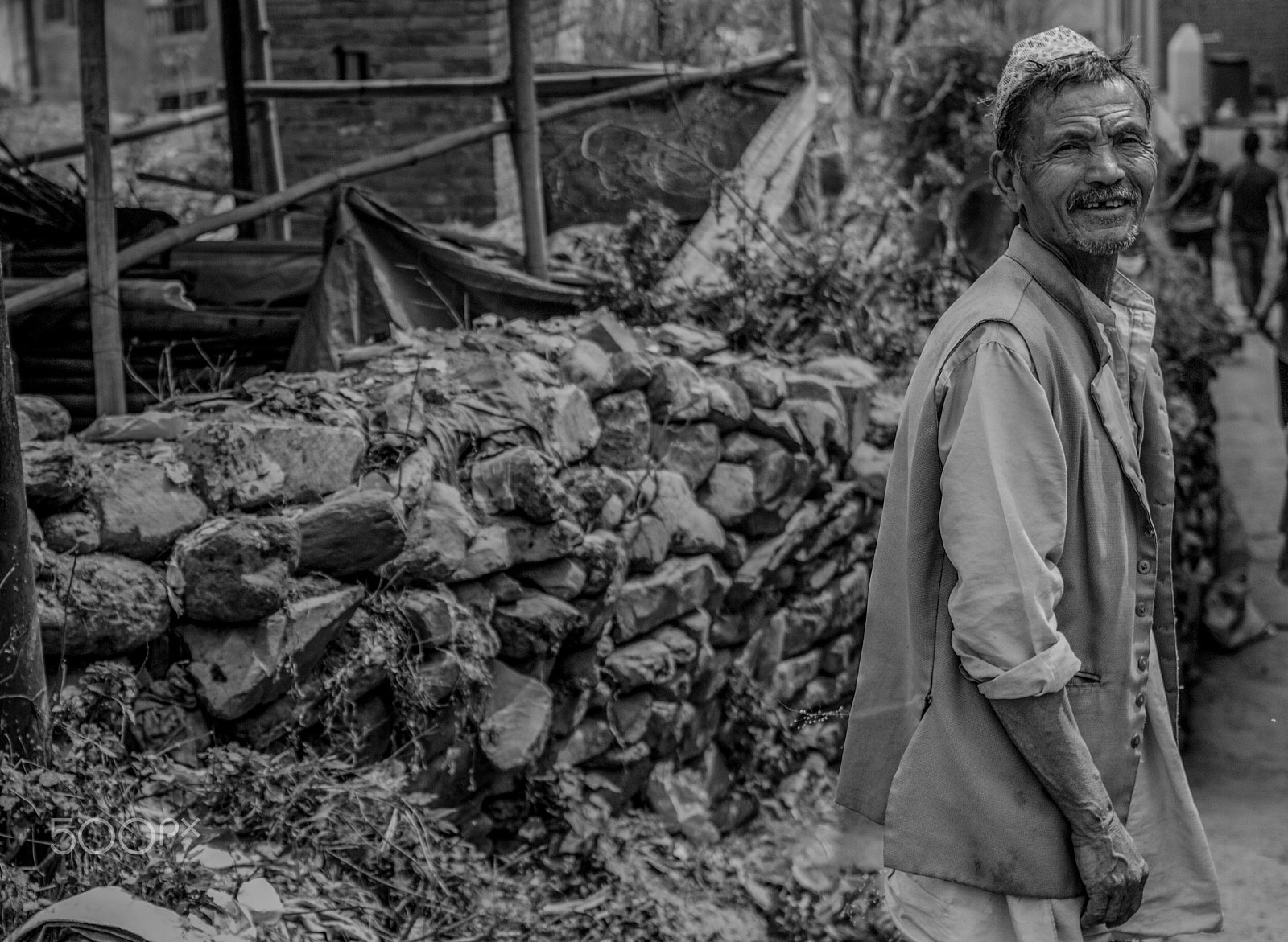 Canon EOS 50D + Canon EF 35mm F2 sample photo. Faces - nepal photography