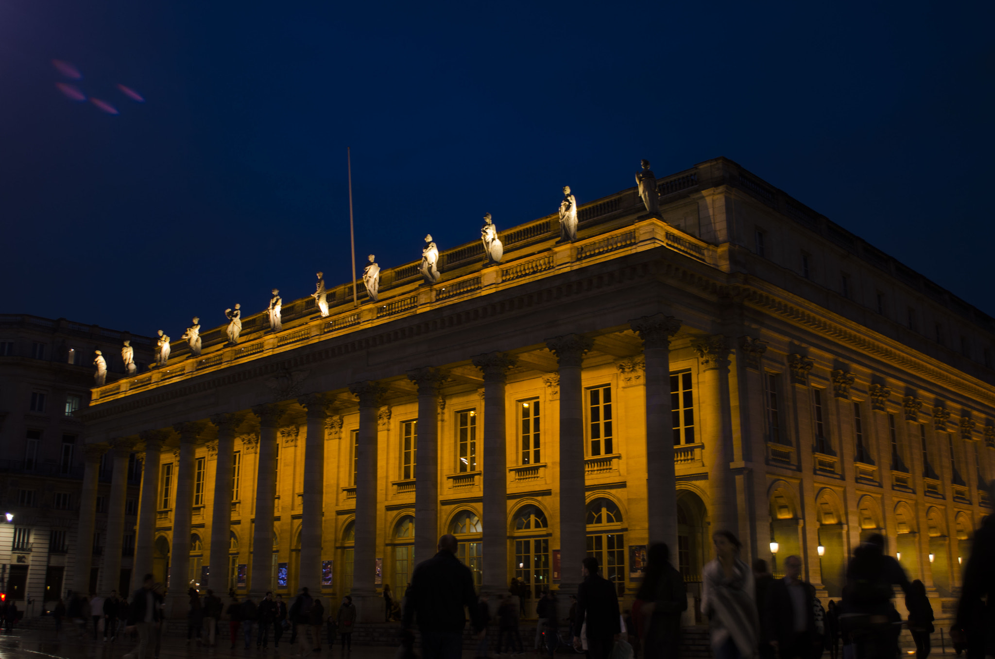 Nikon D5100 + AF Nikkor 24mm f/2.8 sample photo. Bordeaux photography