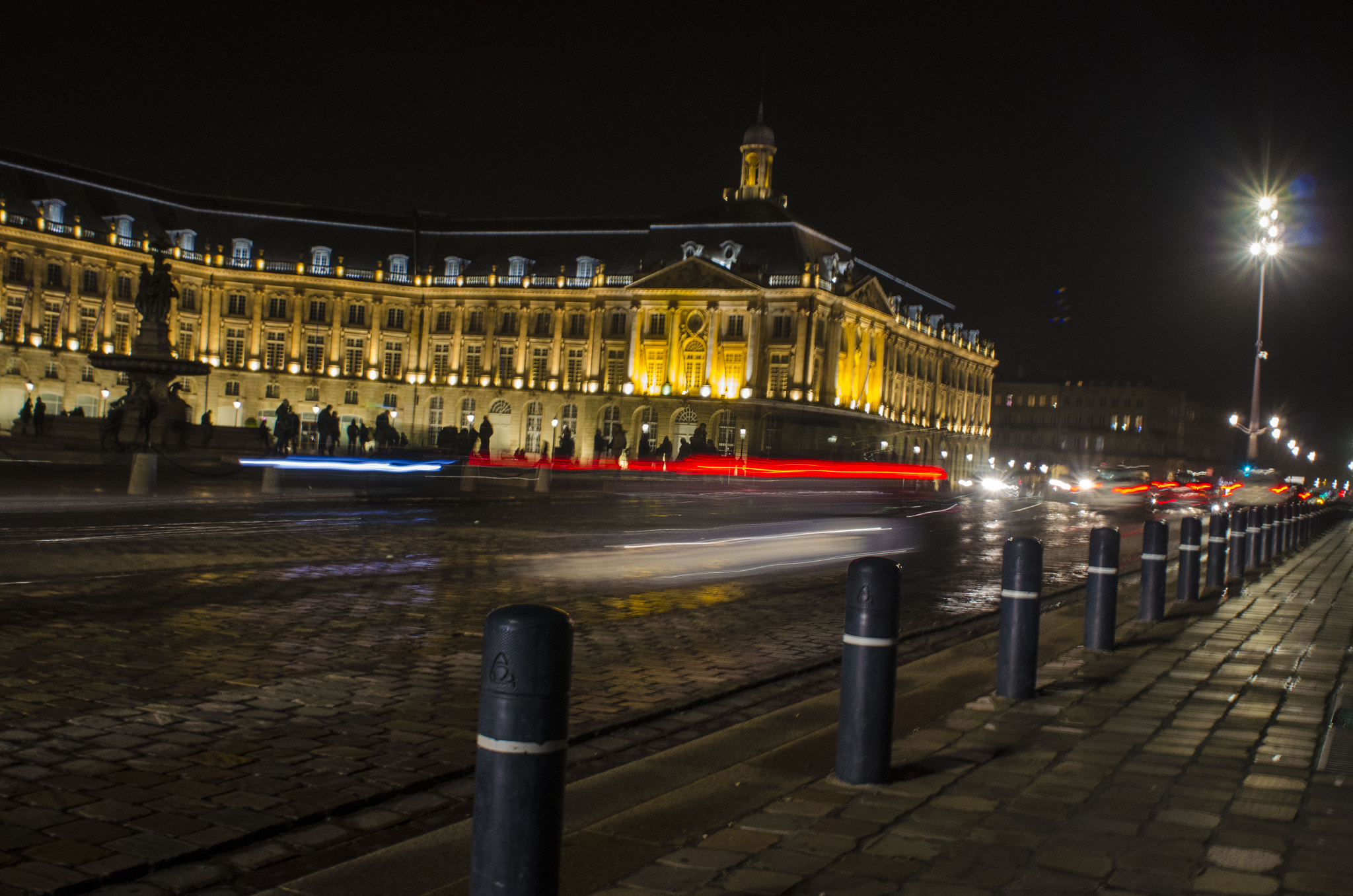 Nikon D5100 + AF Nikkor 24mm f/2.8 sample photo. Bordeaux photography