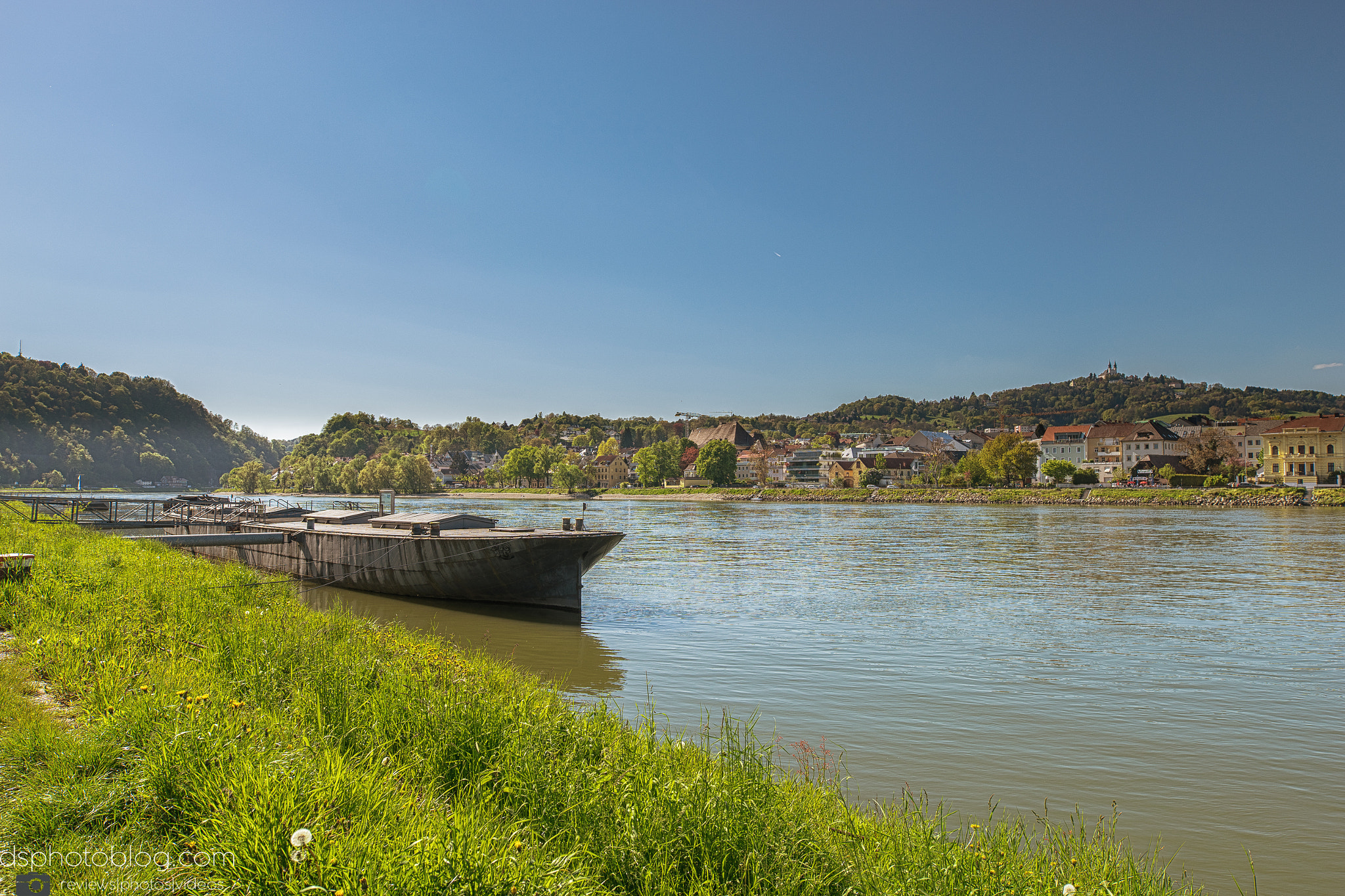 Sony a7 II + DT 0mm F0 SAM sample photo. Danube photography