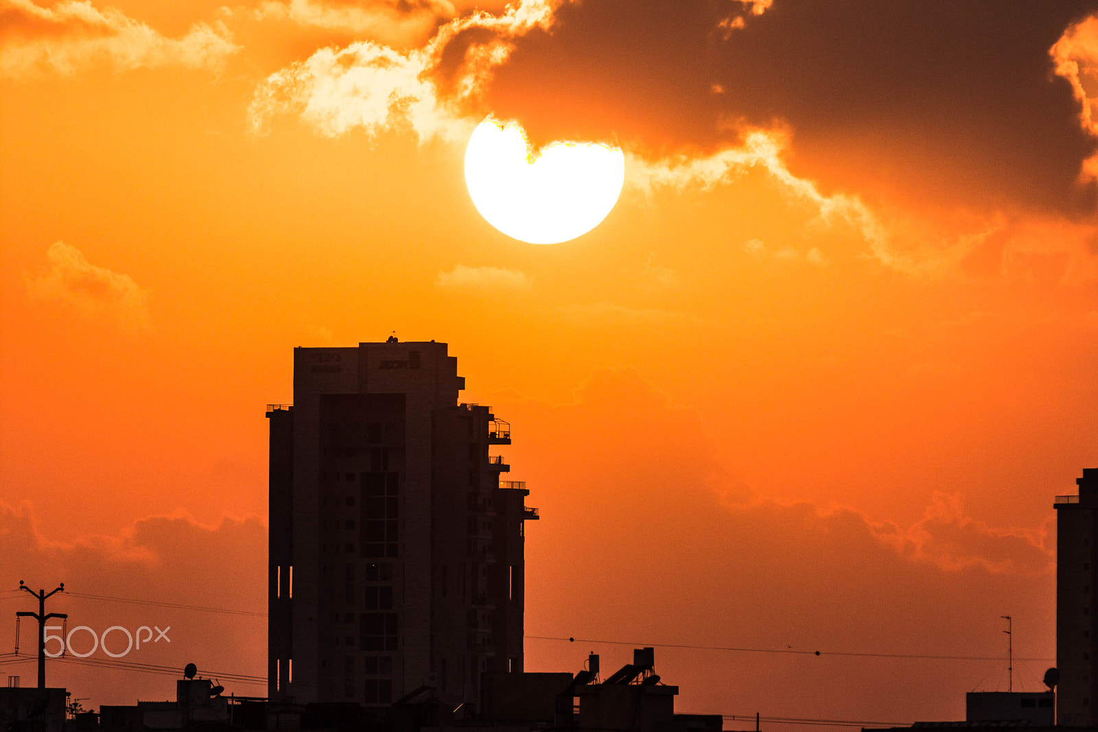 Canon EOS 600D (Rebel EOS T3i / EOS Kiss X5) sample photo. End of the day photography