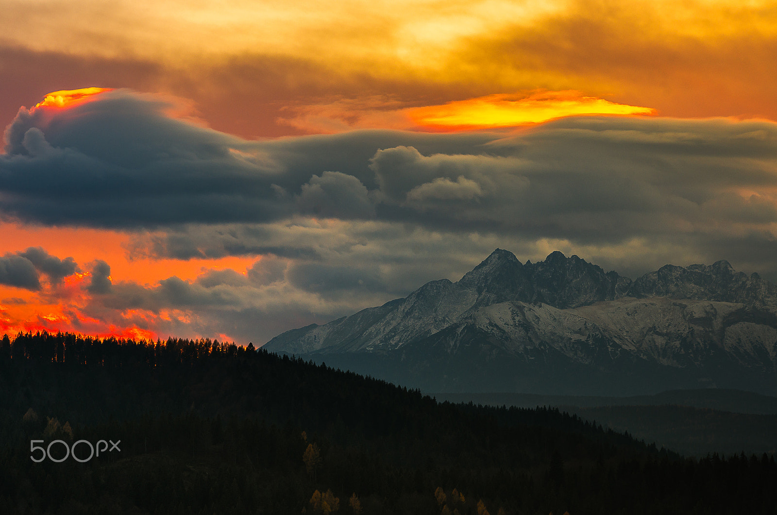 Pentax K-5 II + Pentax smc DA 55-300mm F4.0-5.8 ED sample photo. High tatra mountains at sunset..... photography