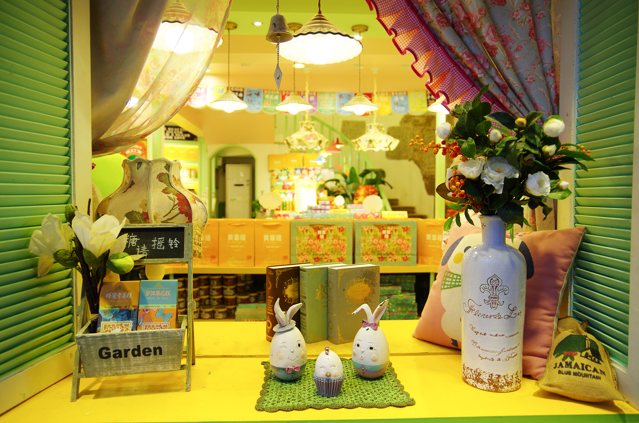 Pentax K-01 sample photo. A shop of kulangsu island photography