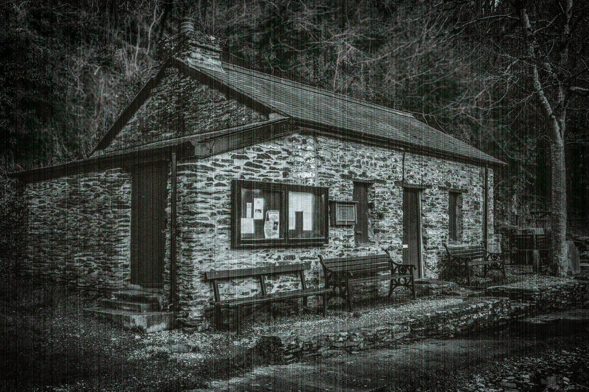Sony ILCA-77M2 sample photo. Welsh village photography