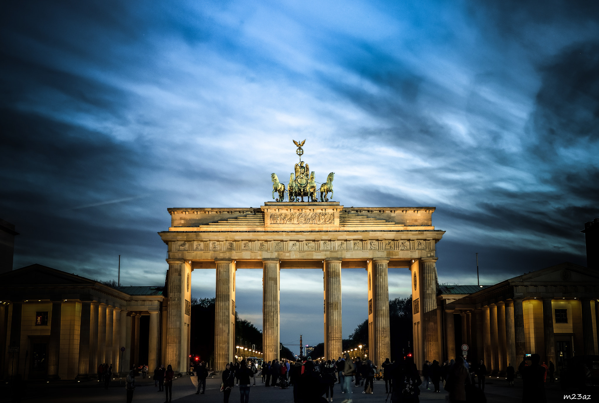 Nikon D3300 + Sigma 17-70mm F2.8-4 DC Macro OS HSM | C sample photo. Brandenburger tor sky photography