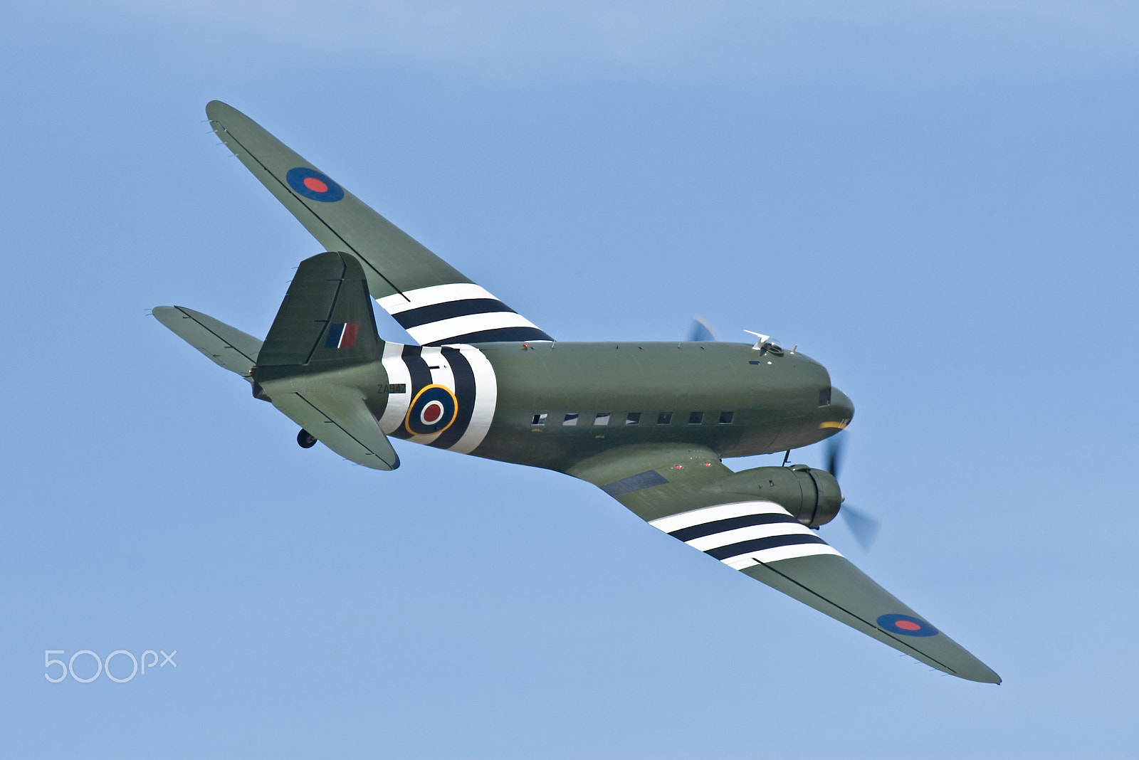 Canon EF 100-400mm F4.5-5.6L IS USM sample photo. Douglas dakota, za947, raf bbmf photography
