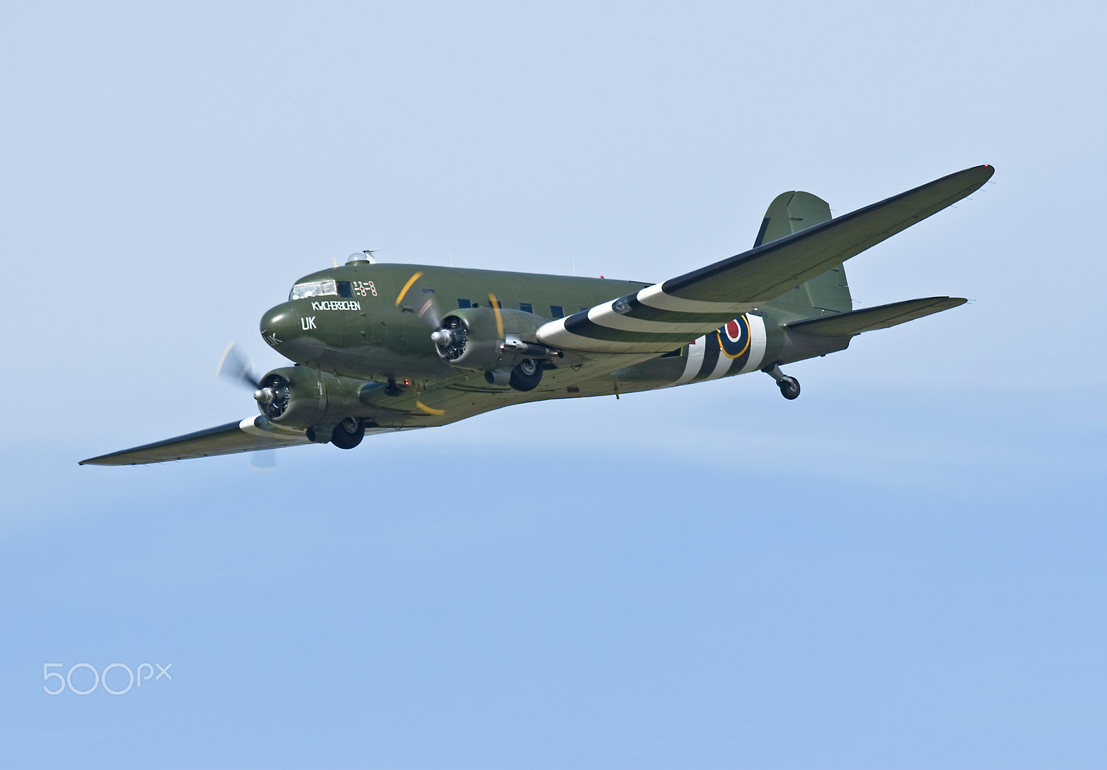 Canon EF 100-400mm F4.5-5.6L IS USM sample photo. Douglas dakota, za947, raf bbmf photography